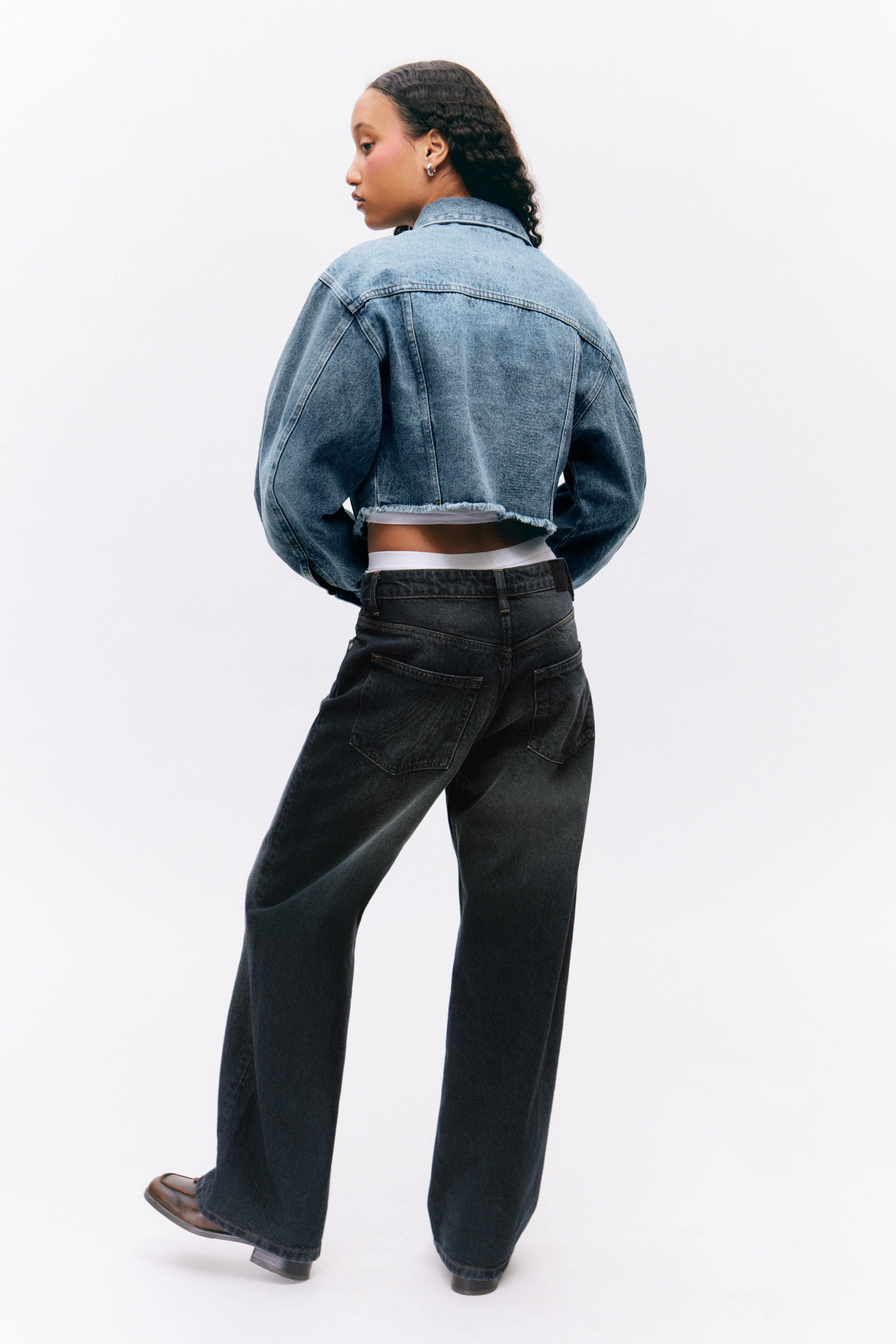 CROPPED OVERSIZED BARREL-SLEEVED DENIM JACKET - XNAUWBI