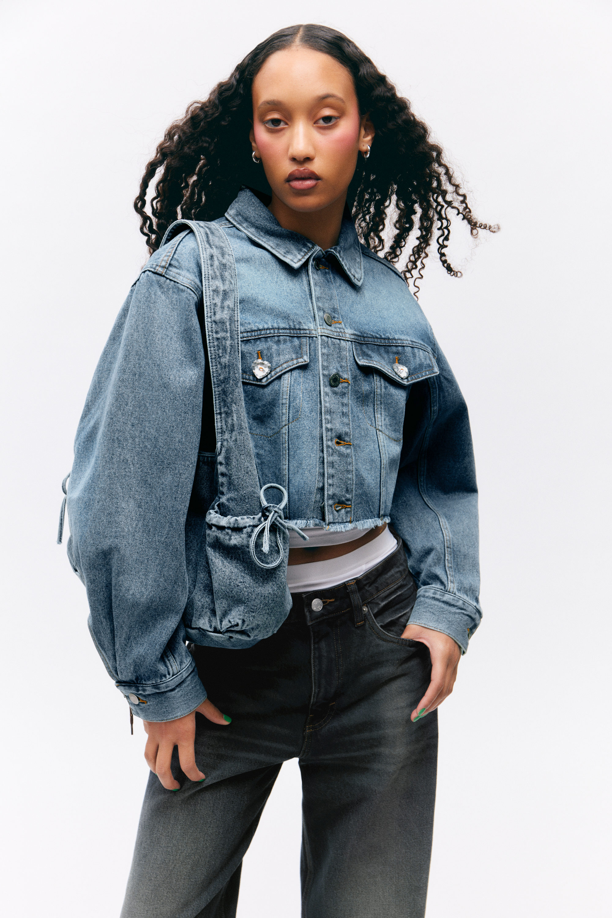 CROPPED OVERSIZED BARREL-SLEEVED DENIM JACKET - XNAUWBI