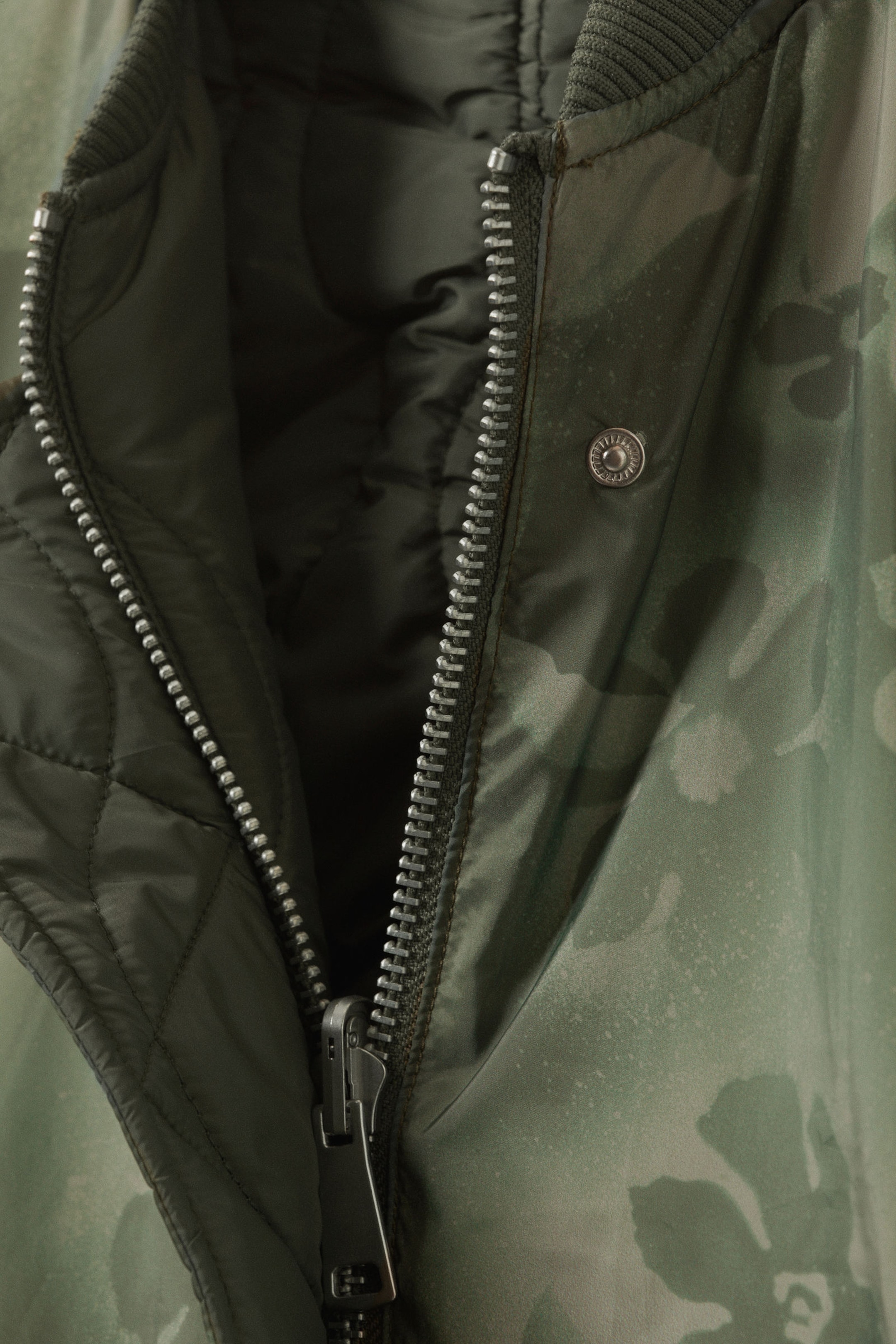 LOOSE REVERSIBLE BOMBER JACKET - XNAUWBI