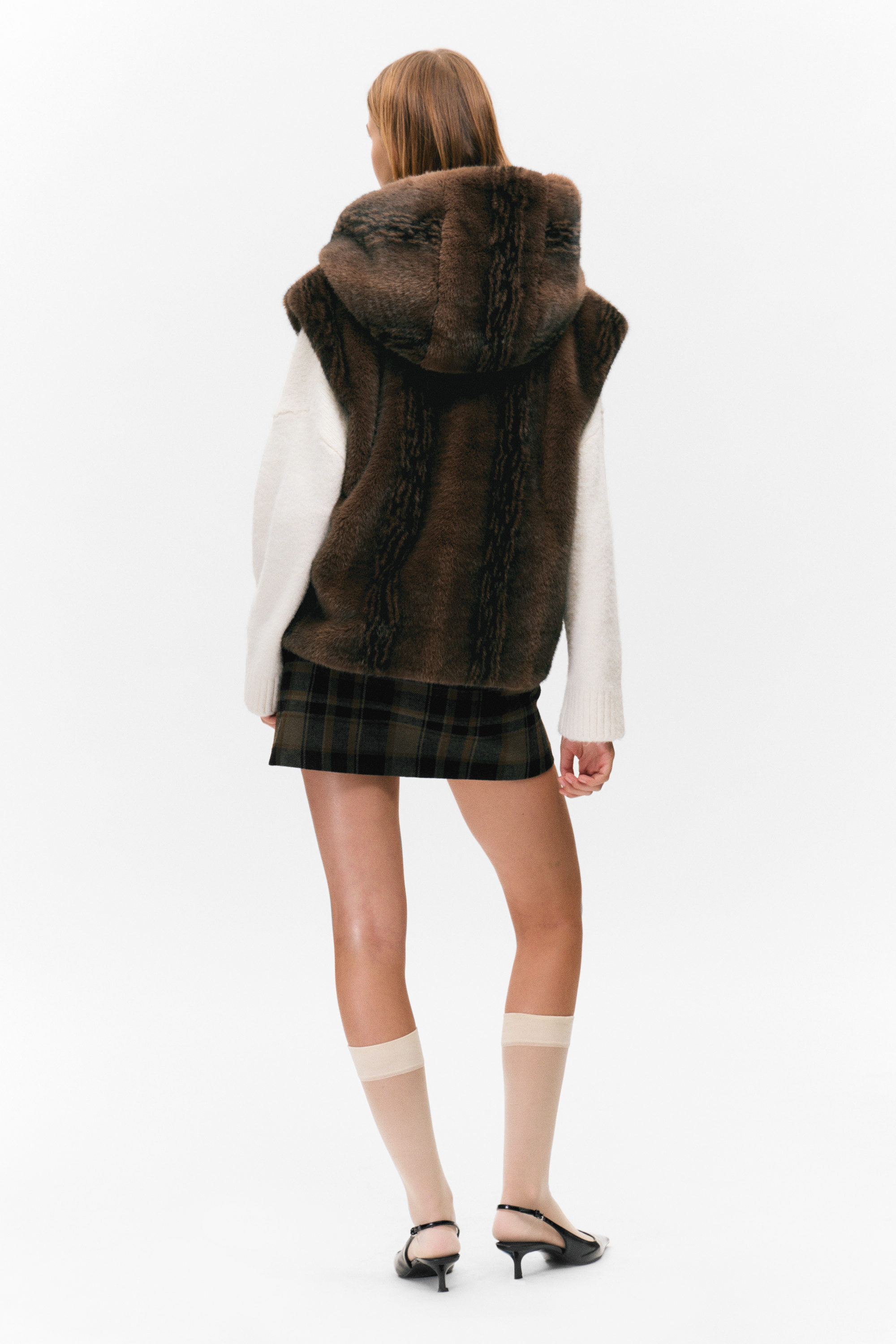 FAUX FUR HOODED ZIP VEST - XNAUWBI