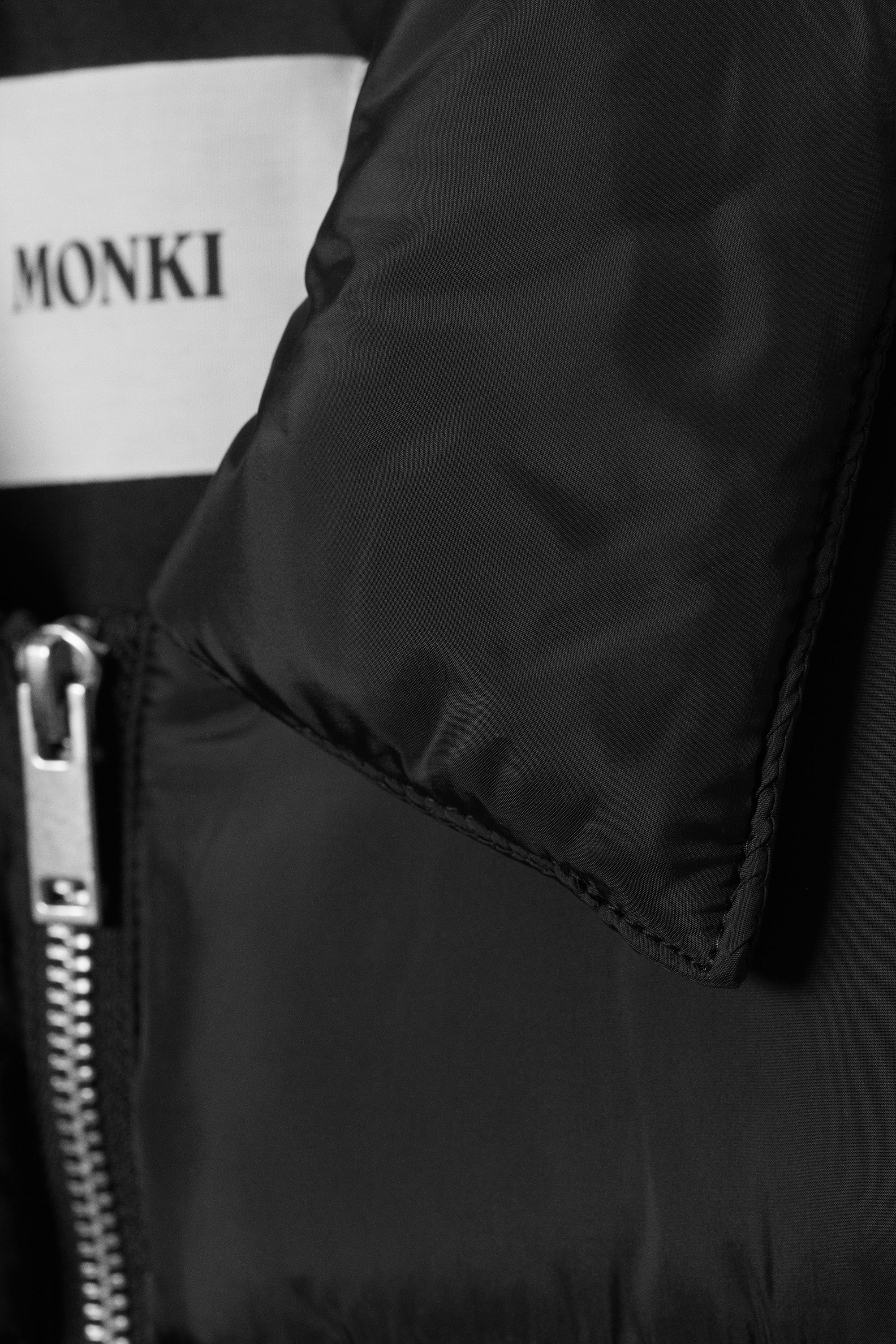 COLLARED PUFFER JACKET - XNAUWBI