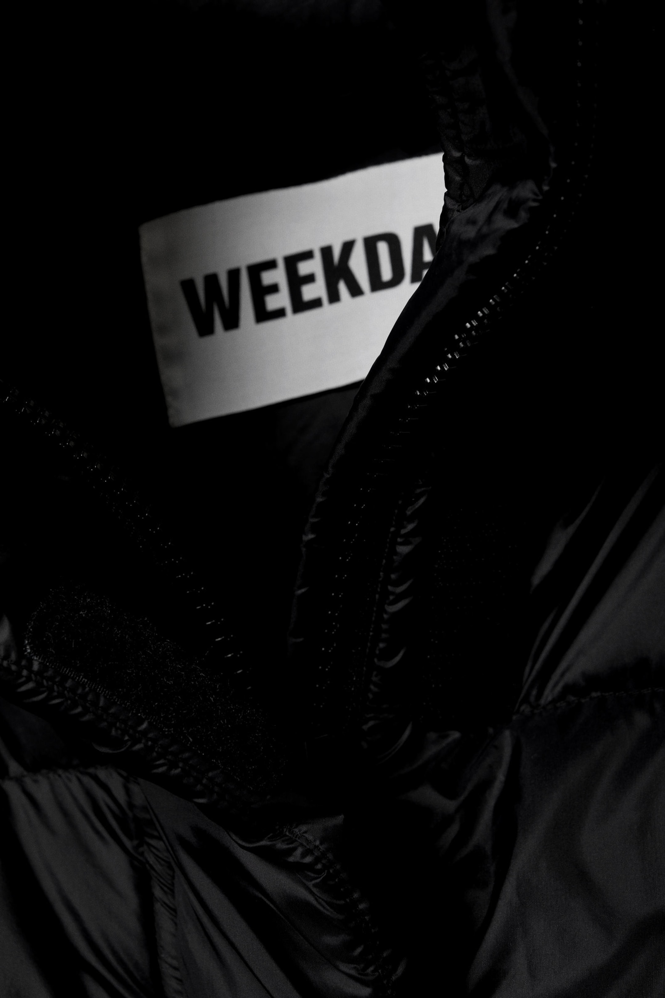 OVERSIZED RECYCLED DOWN PUFFER JACKET - XNAUWBI