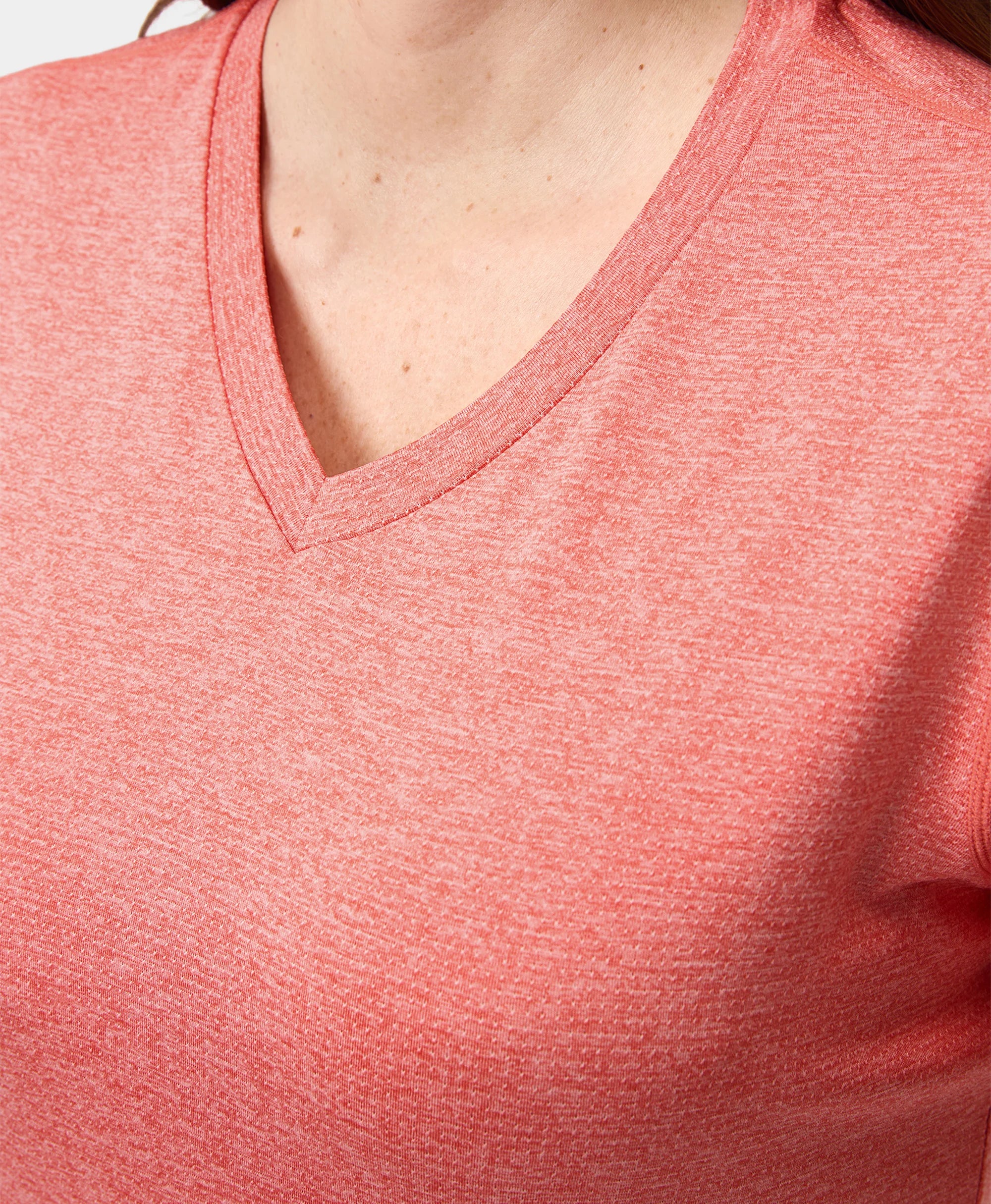 Women's TechTrail V-Neck Performance T-Shirt (Final Sale) - XNAUWBI