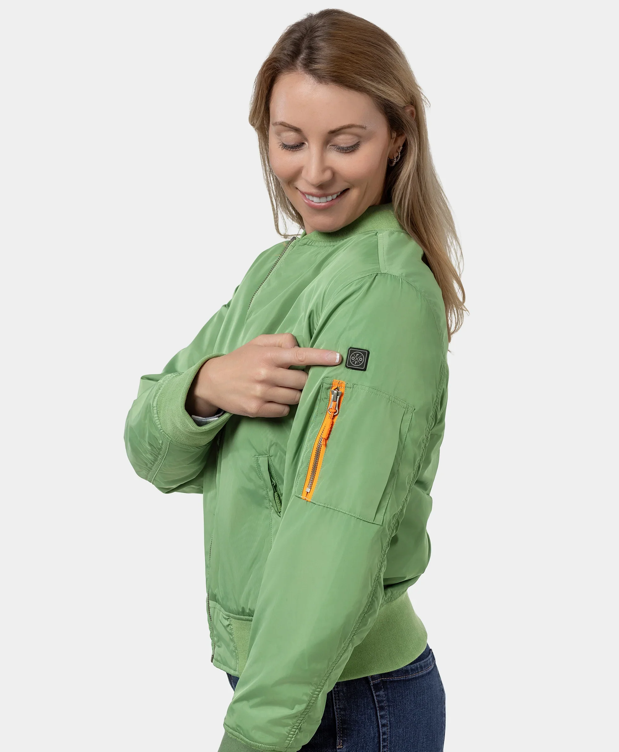 Cityscape Women's Heated Bomber Jacket - XNAUWBI