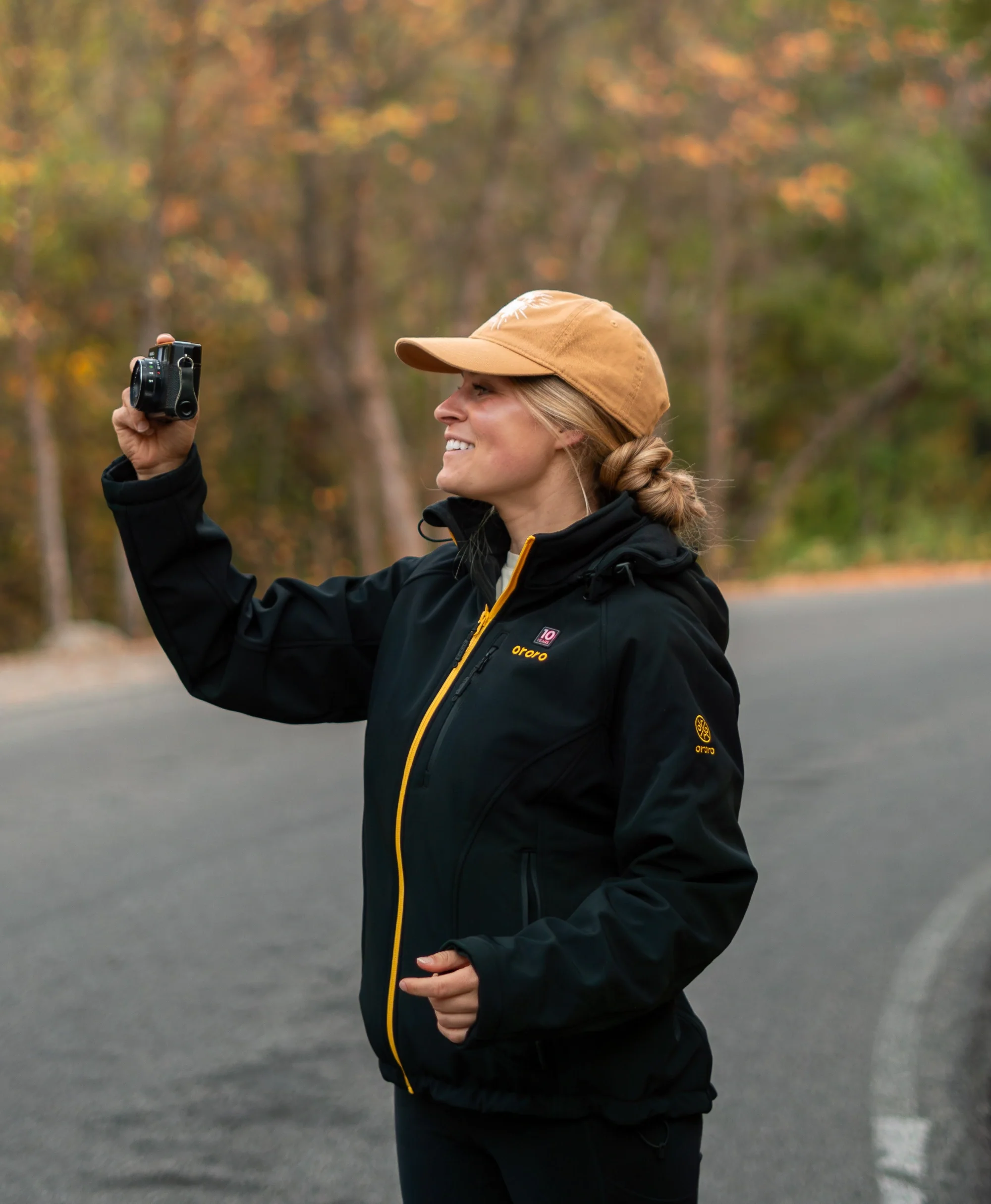 Women's 4-Zone Classic Heated Jacket (10-Year Anniversary Limited Edition) - Black & Gold - XNAUWBI