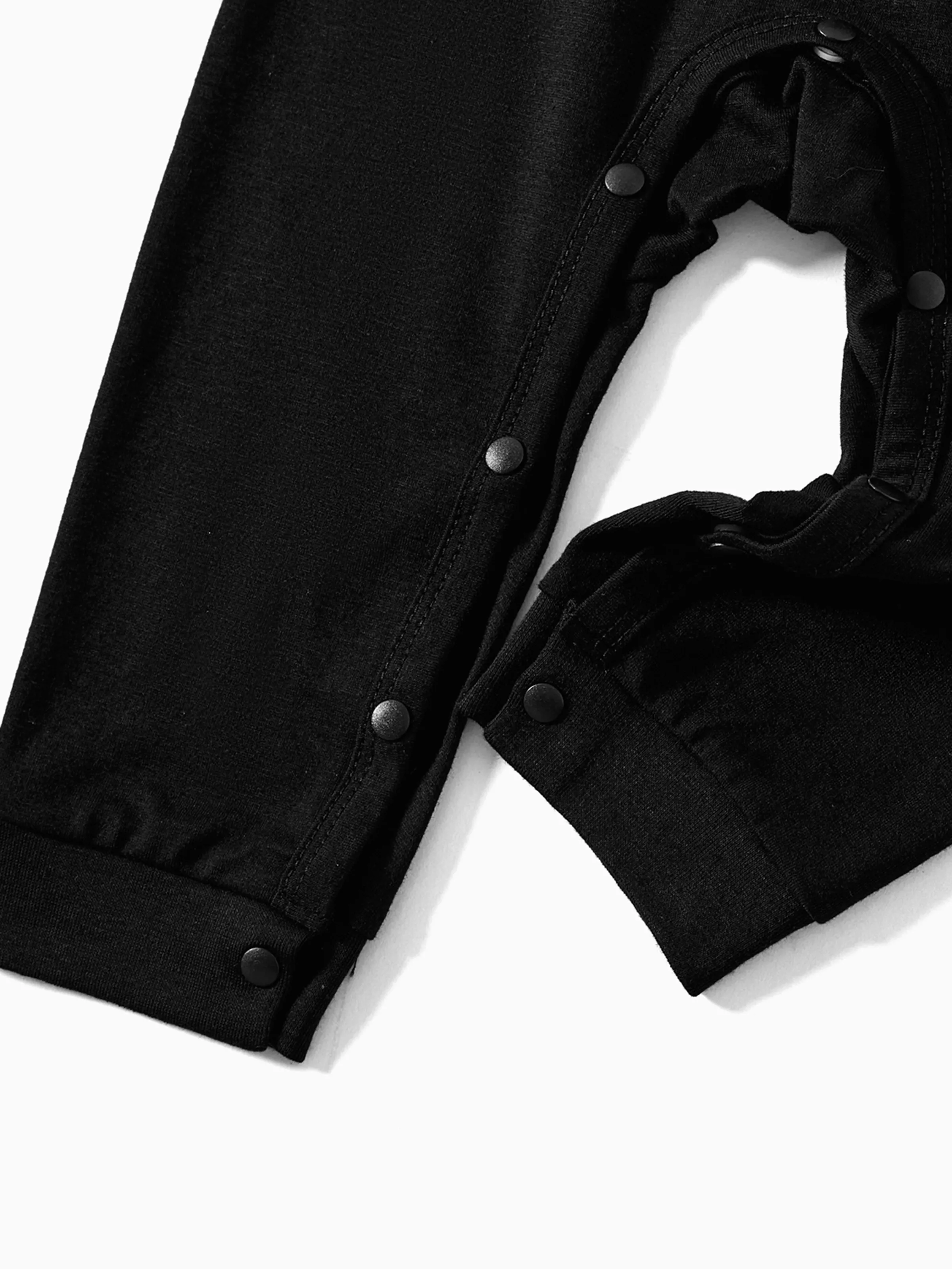 Christmas Family Matching Glow In The Dark Letters Print Long-sleeve Pajamas Sets with Christmas Socks Black+White - XNAUWBI