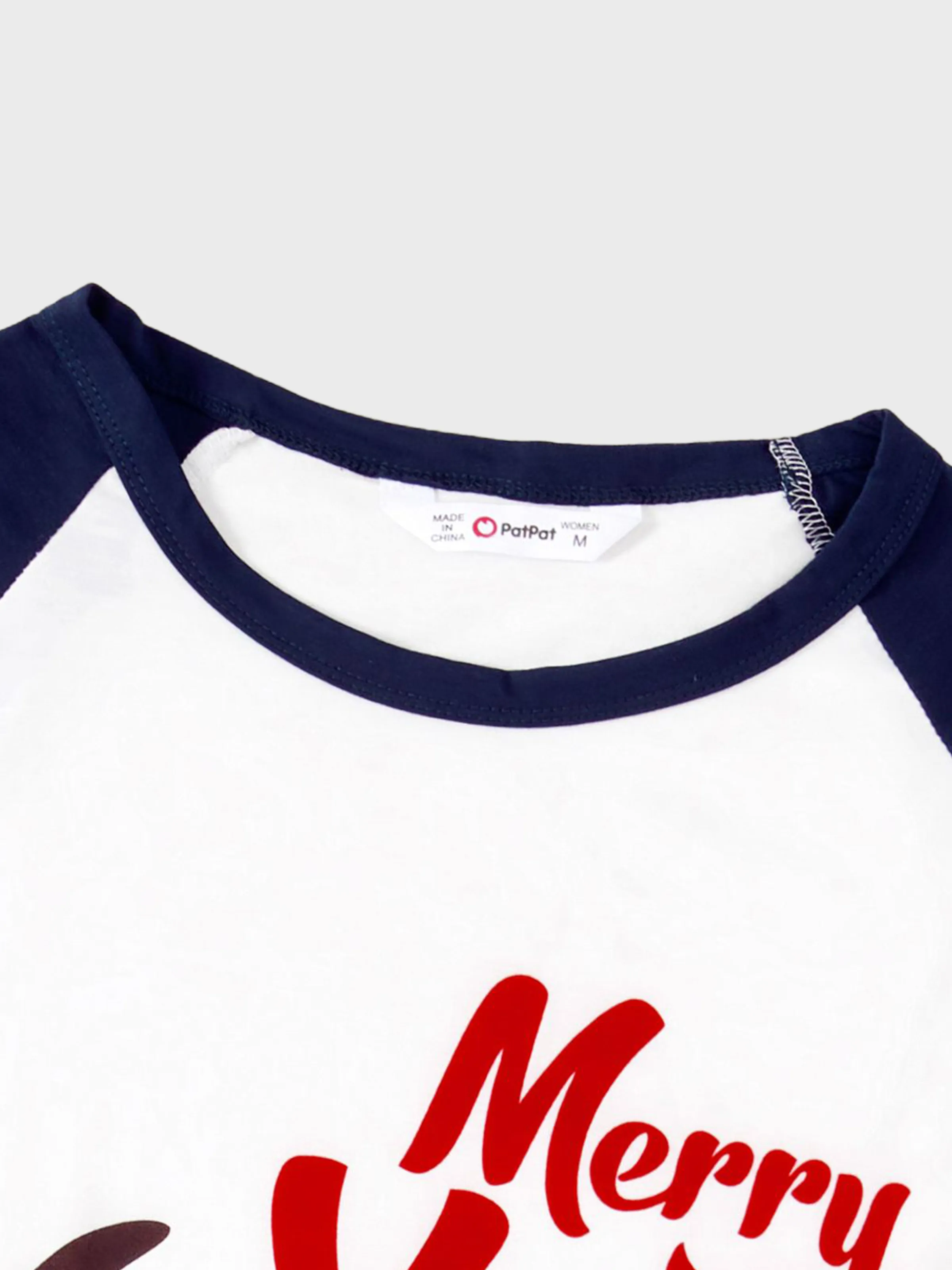 Christmas Family Pajamas Reindeer Pattern Big Graphic Raglan Sleeves Pajamas Sets with Christmas Socks Dark blue/White/Red - XNAUWBI