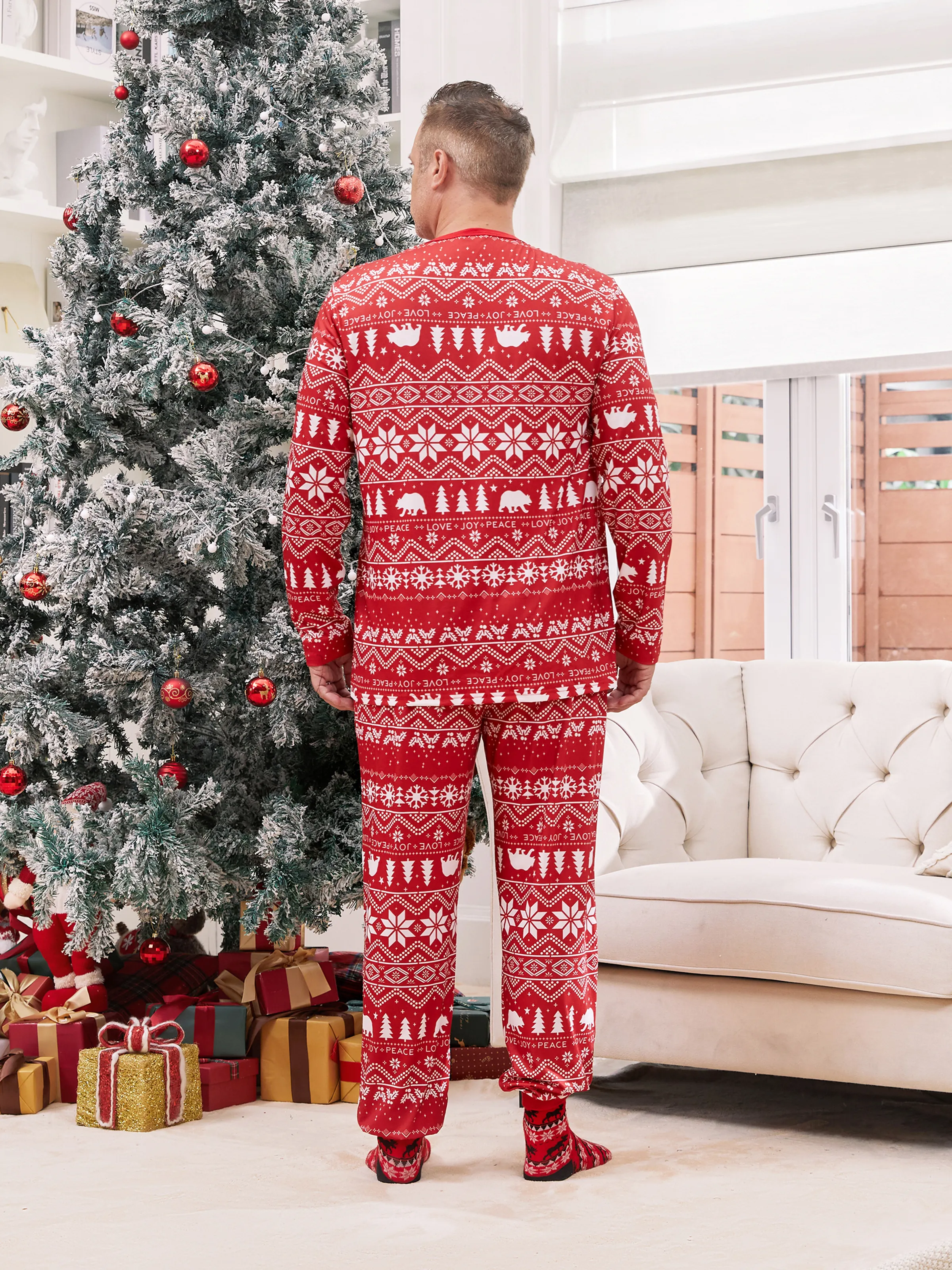 Traditional Christmas Print Family Matching Pajamas Sets with Christmas Socks Red - XNAUWBI