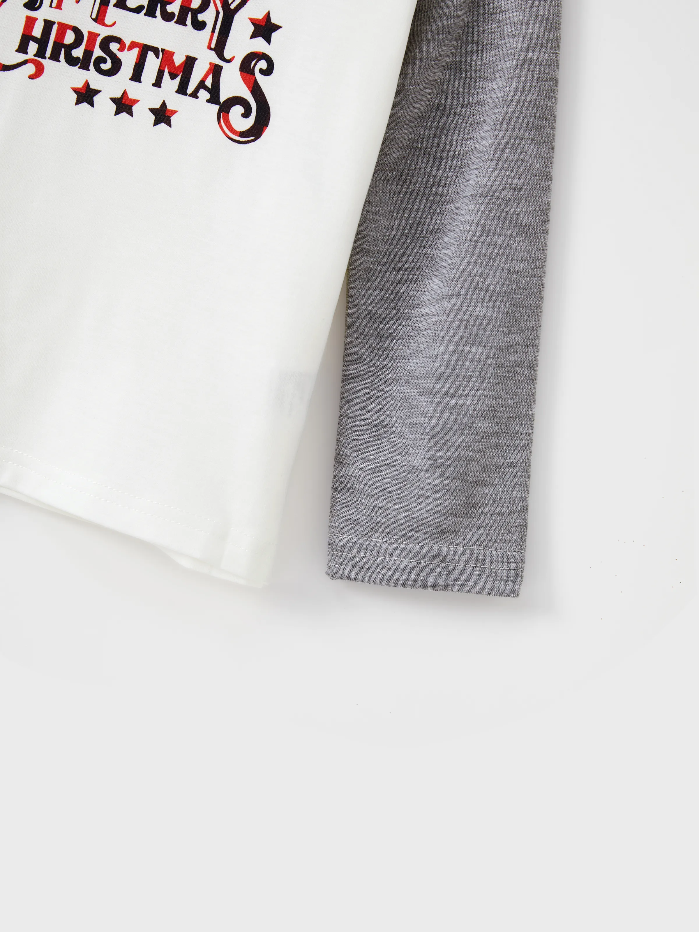 Christmas Tree Snowflake and Letters Print Grey Family Matching Long-sleeve Pajamas Sets with Christmas Socks Grey - XNAUWBI