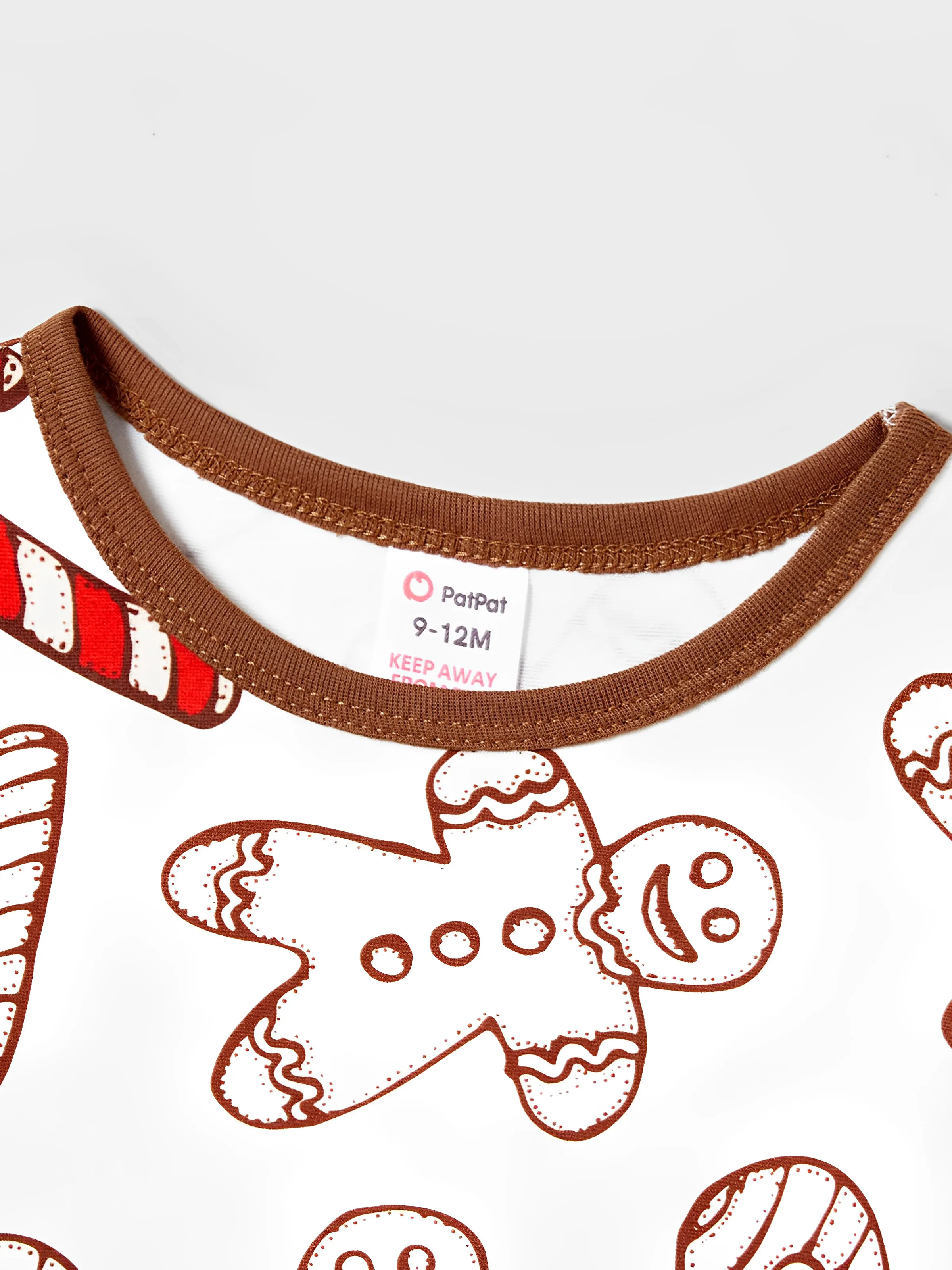 Christmas Family Matching Letter and Gingerbread Man Print Long-sleeve Pajamas Sets with Christmas Socks Khaki - XNAUWBI