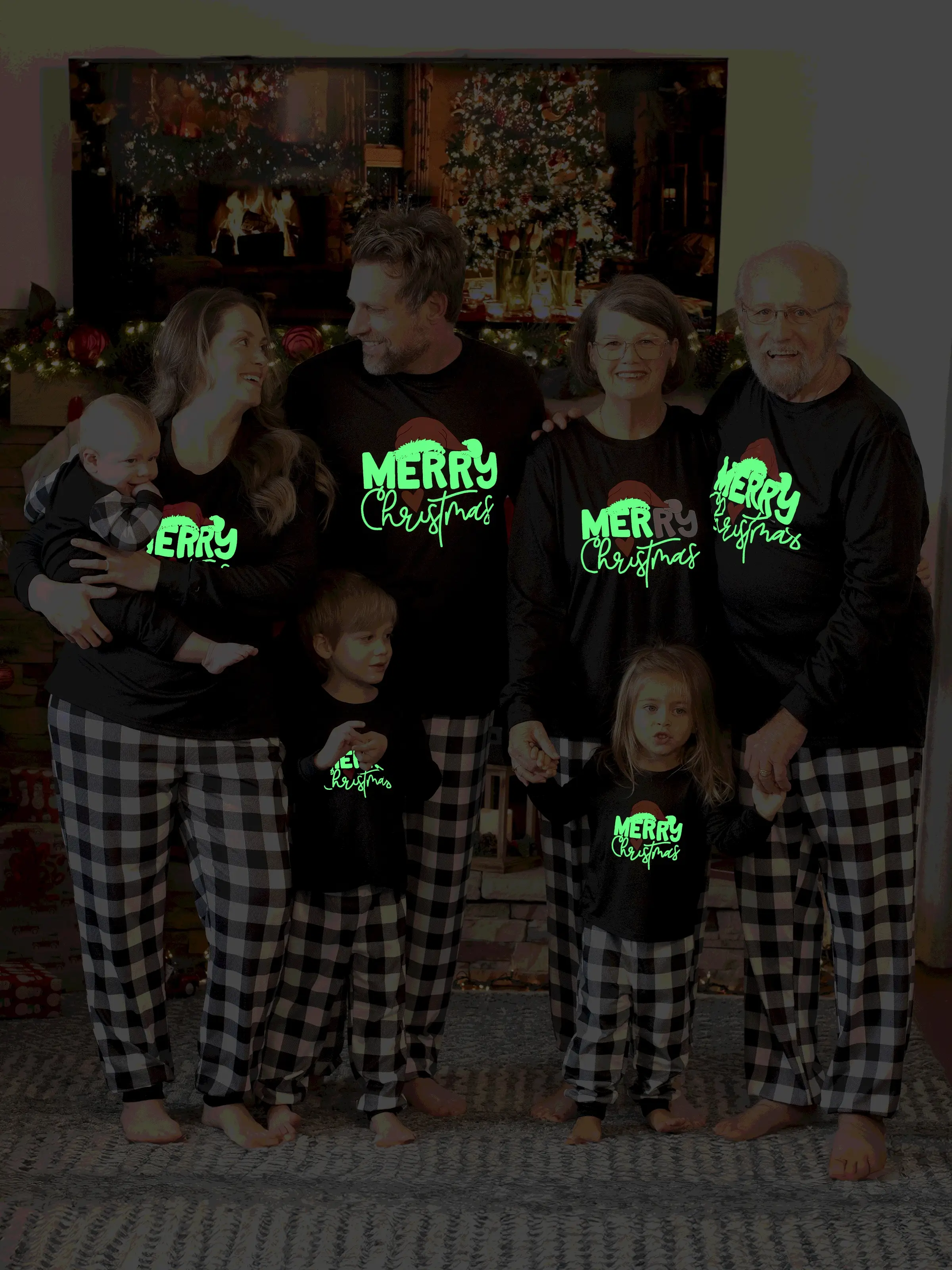 Christmas Family Matching Glow In The Dark Letters Print Long-sleeve Pajamas Sets with Christmas Socks Black+White - XNAUWBI