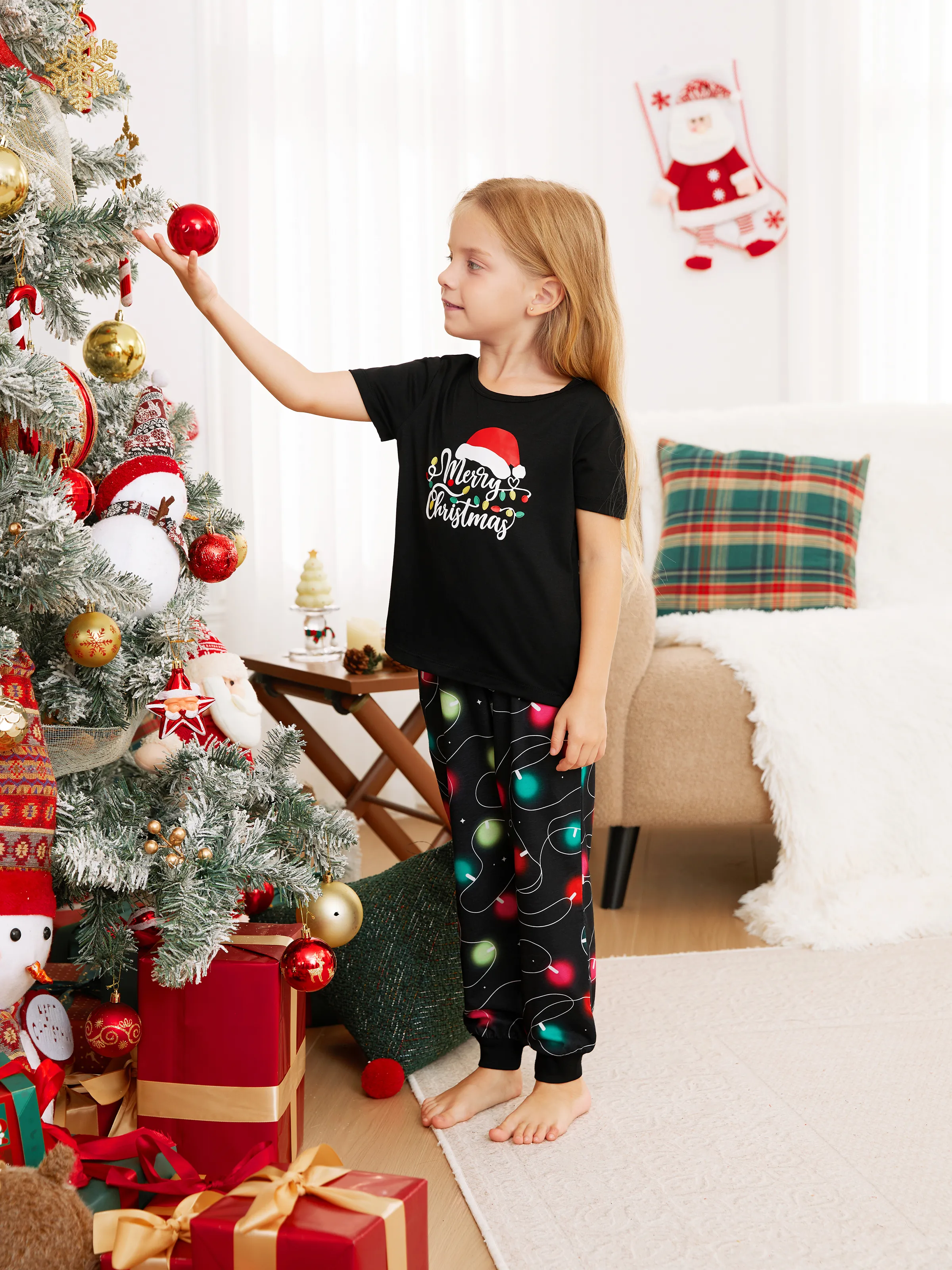 Christmas Family Matching Letters&Festive light bulb Print Short-sleeve Pajamas Sets Black - XNAUWBI