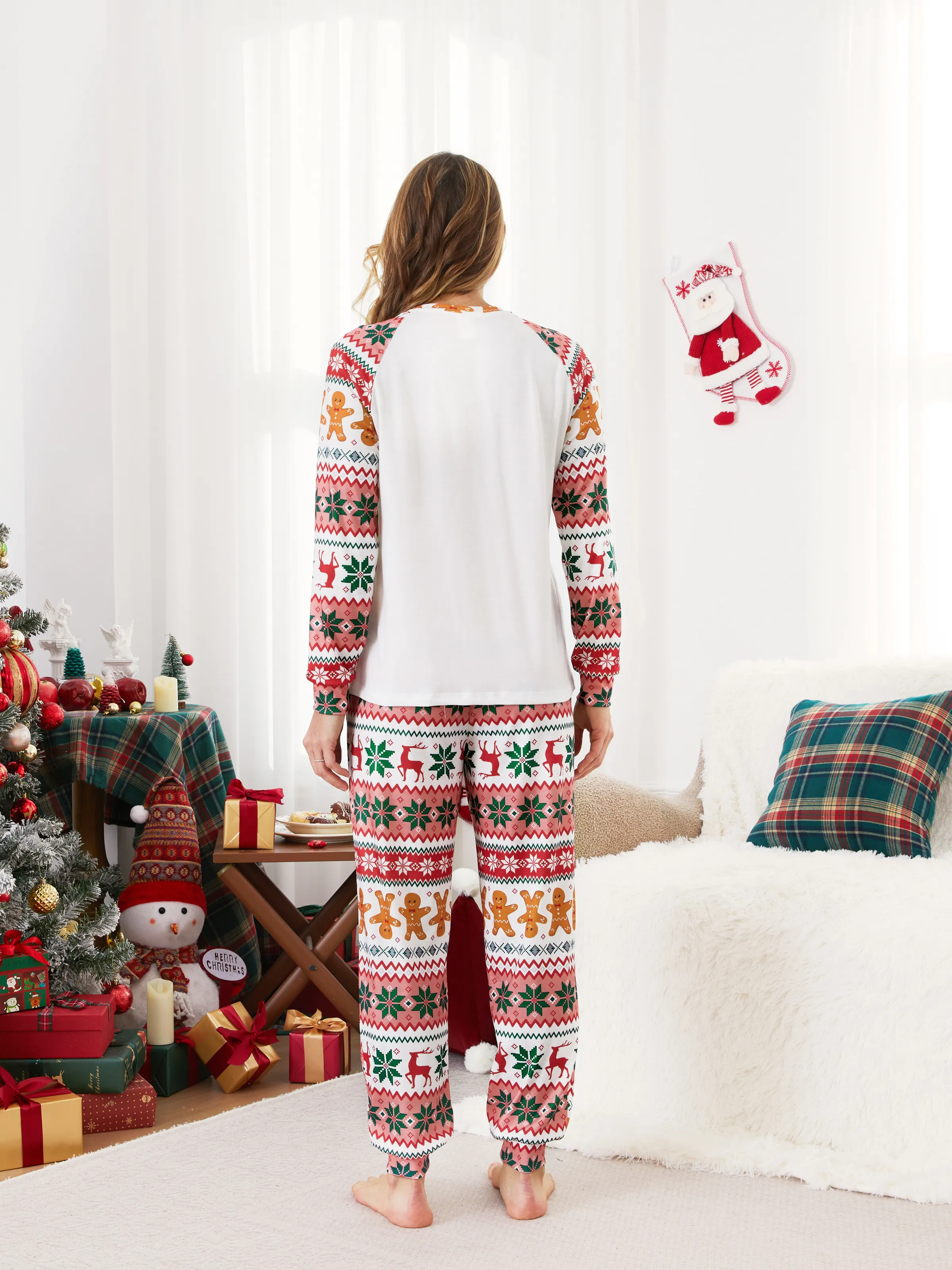 Christmas Pajamas Family Matching Santa's Cookies Gingerbread Man Pattern Pajamas Sets with Christmas Socks MultiColour - XNAUWBI