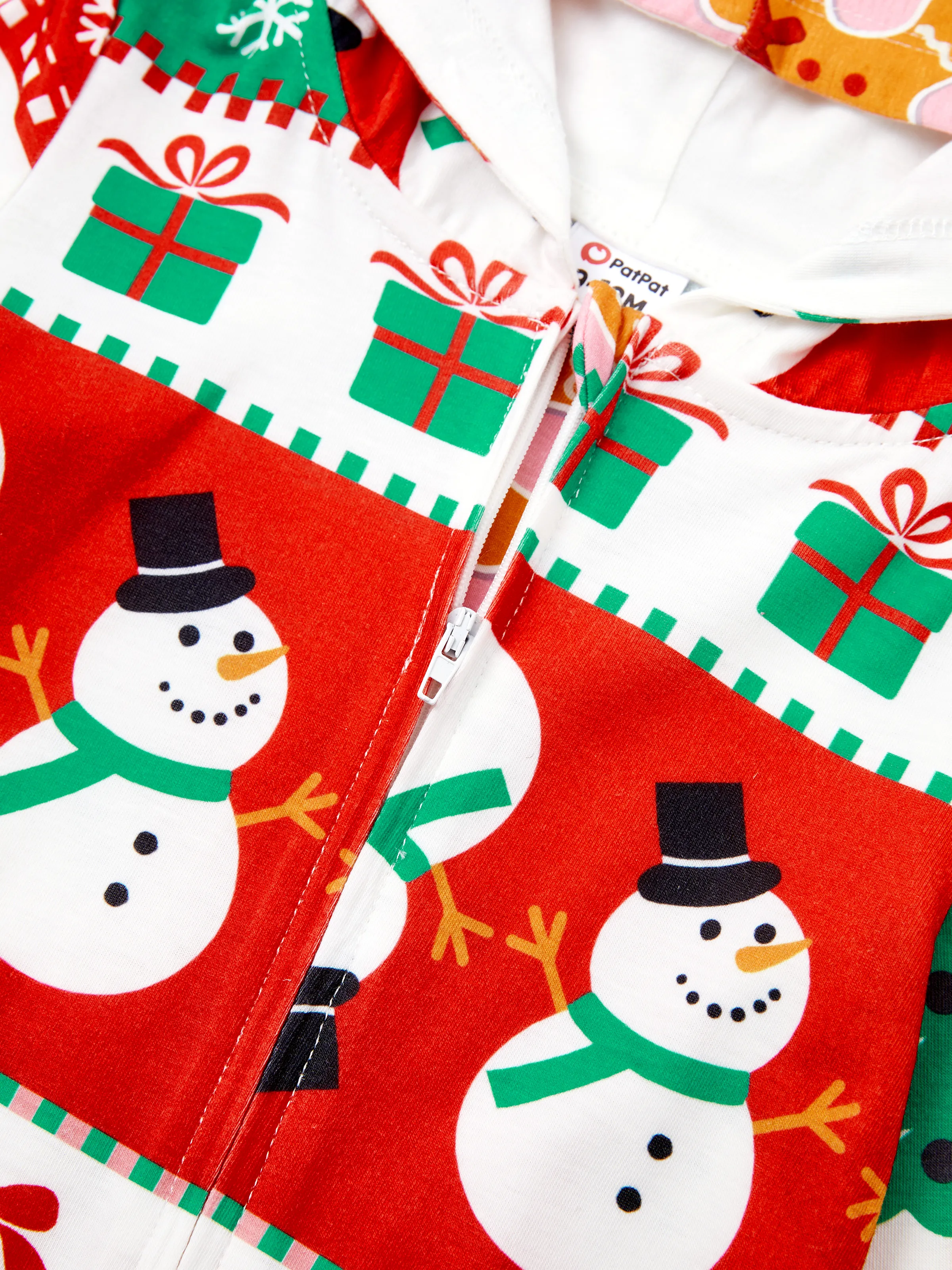 Onesies Pajamas Matching Christmas Outfits Allover Pattern Zipper Front Holly Jolly Print with Christmas Socks Back MultiColour - XNAUWBI