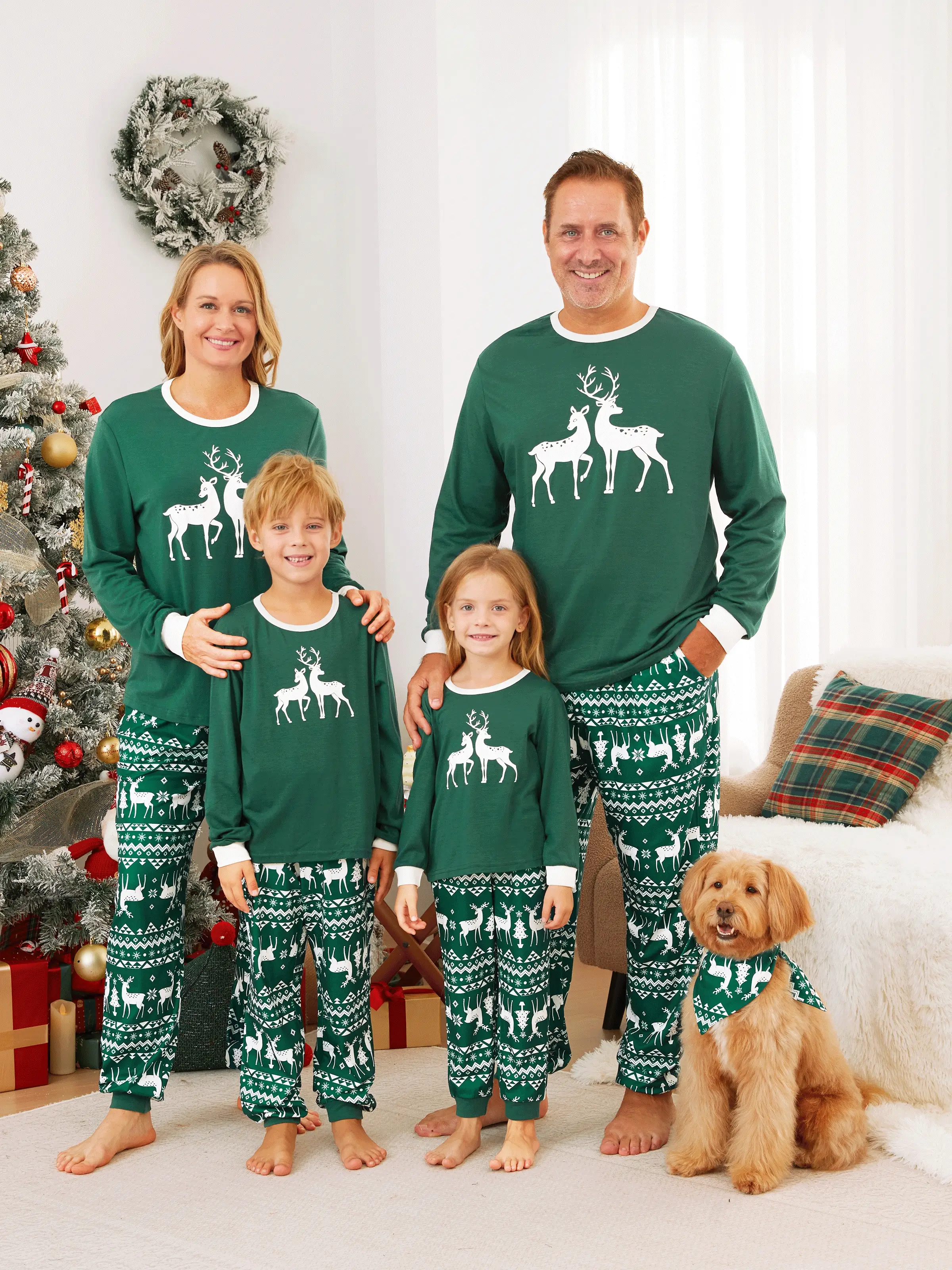 Christmas Family Matching Glow in the Dark Reindeer Tops Allover Pattern Pants Pajamas Sets with Christmas Socks blackishgreen - XNAUWBI