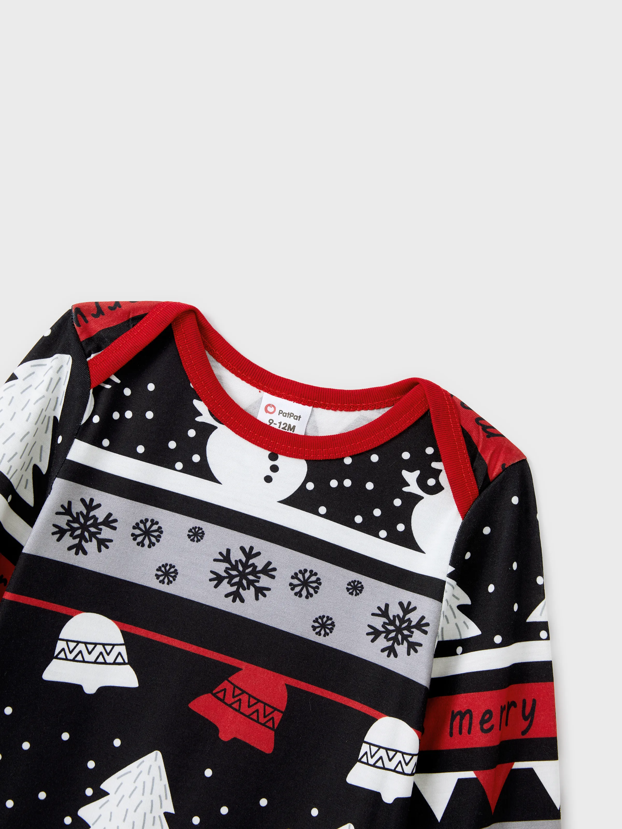 Christmas Tree Snowflake and Letters Print Grey Family Matching Long-sleeve Pajamas Sets with Christmas Socks Grey - XNAUWBI