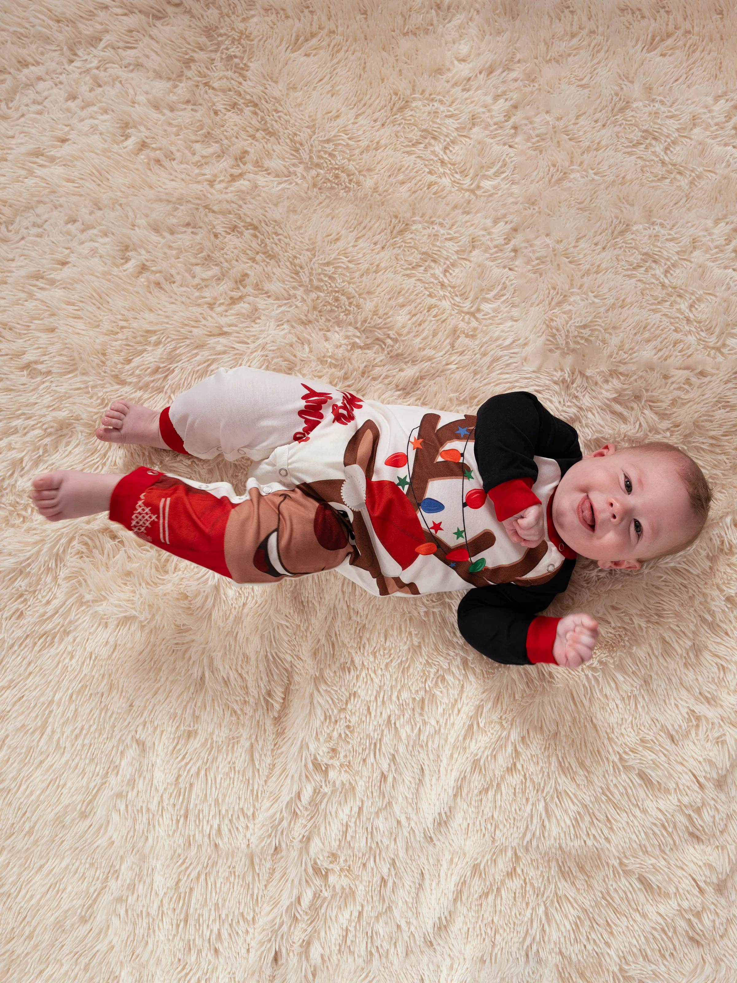 Christmas Reindeer Print Family Matching Pajamas Sets with Christmas Socks Black - XNAUWBI