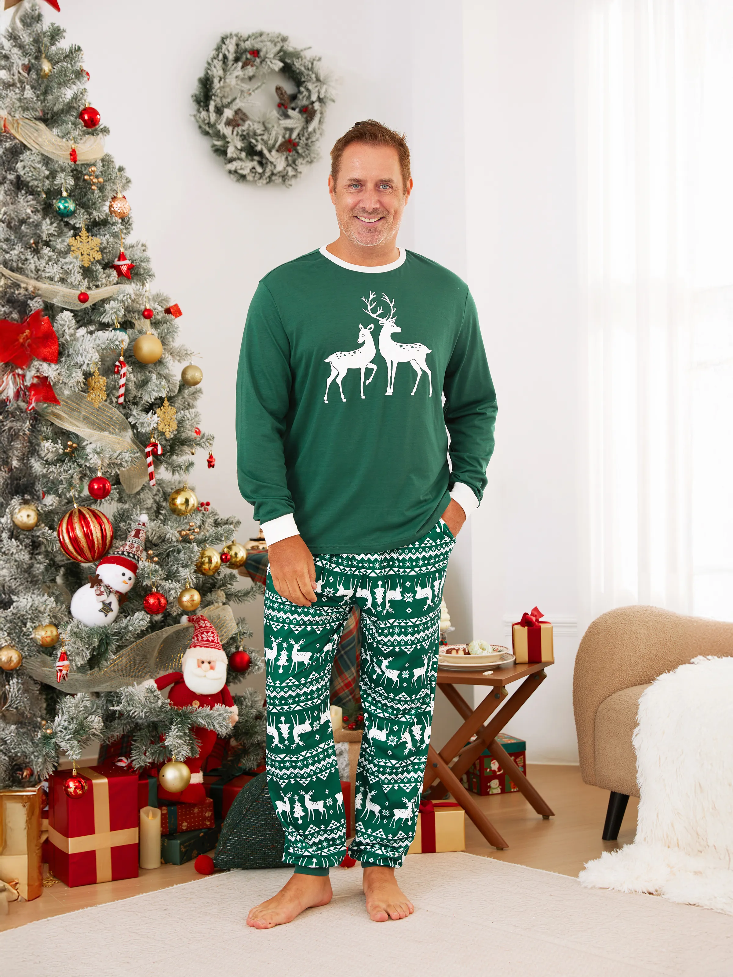 Christmas Family Matching Glow in the Dark Reindeer Tops Allover Pattern Pants Pajamas Sets with Christmas Socks blackishgreen - XNAUWBI