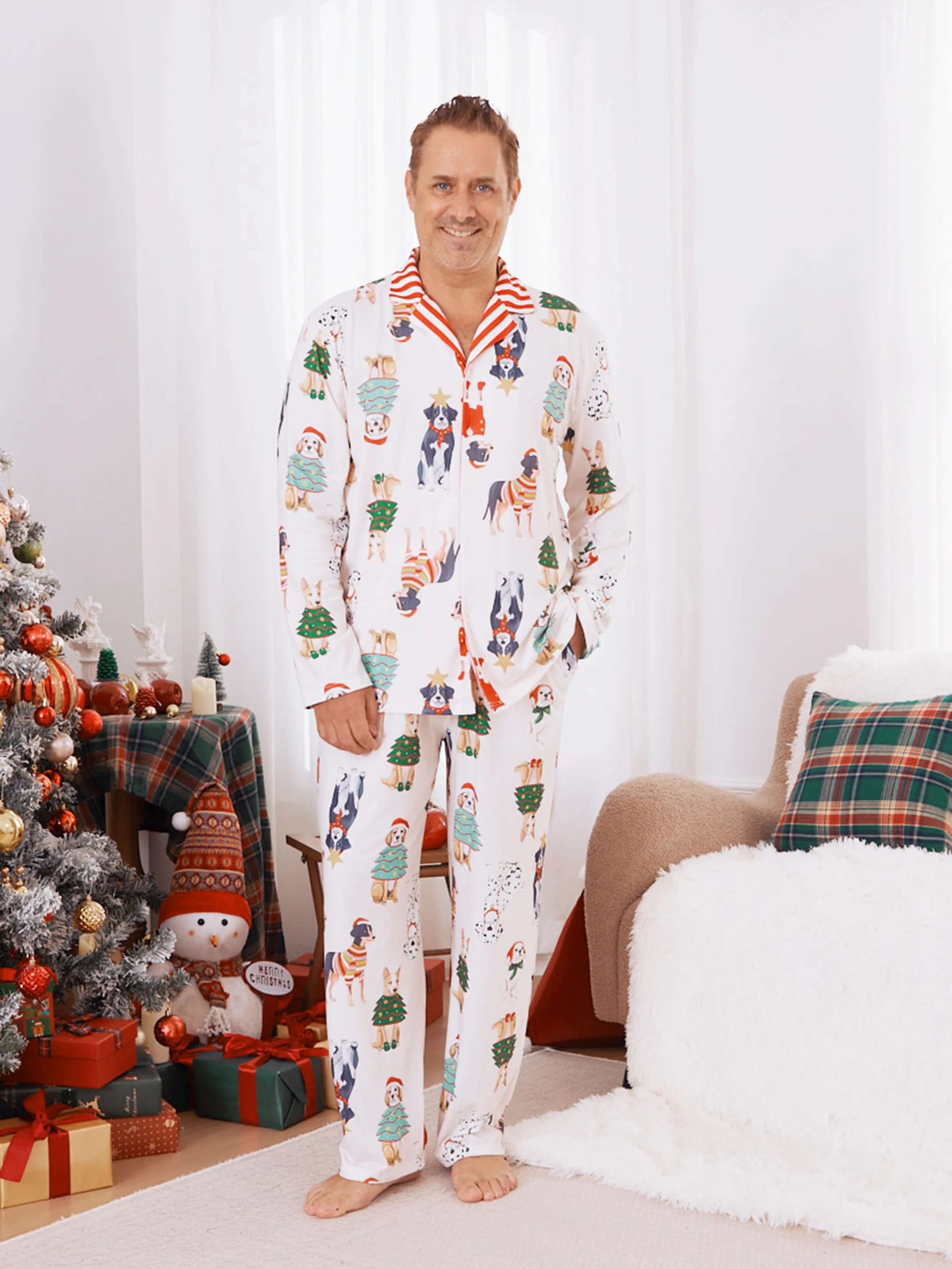 Christmas Pajamas Family Matching Cute Xmas Dog Collared Pajamas Sets with Christmas Socks LightApricot - XNAUWBI