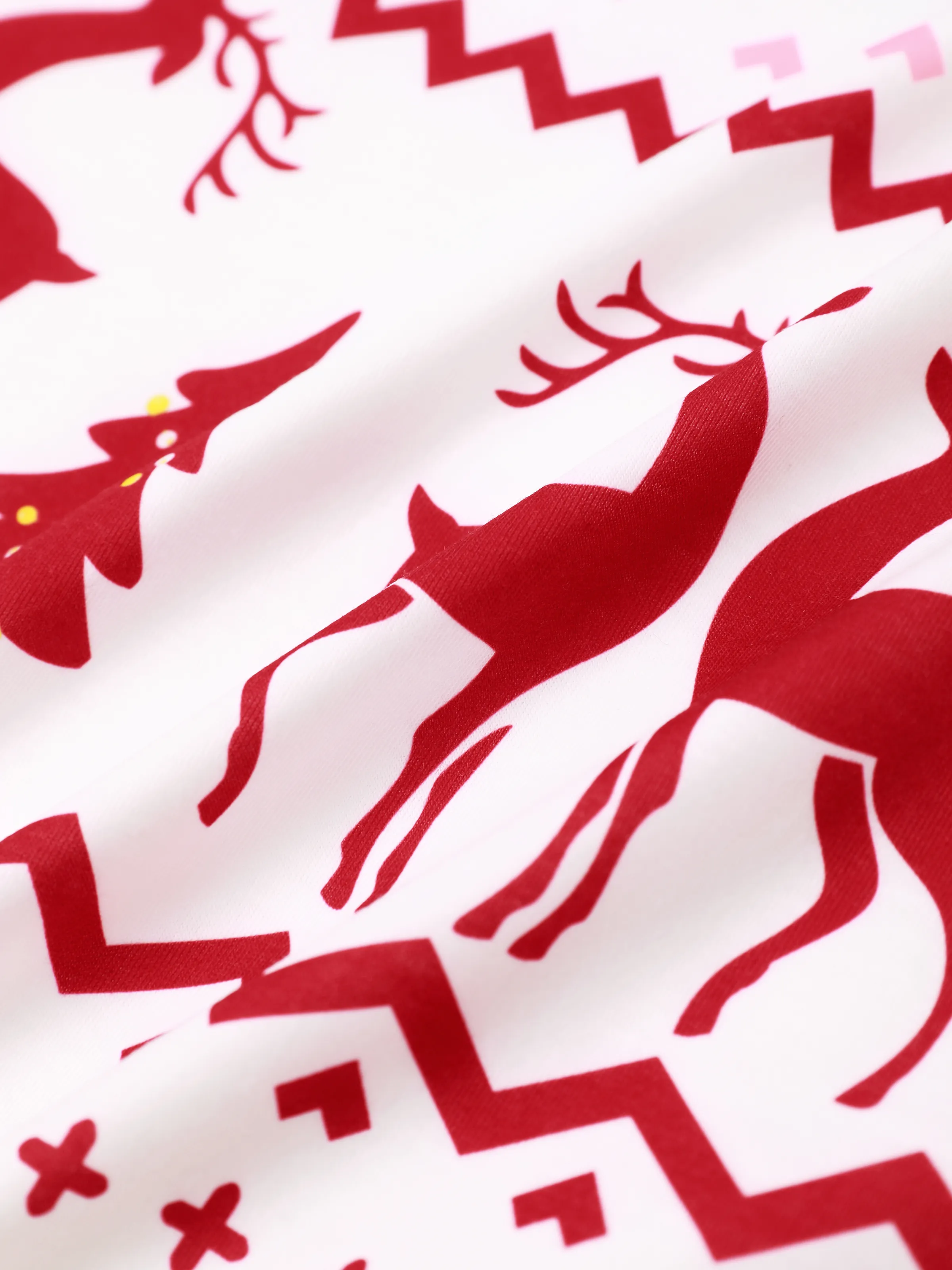 Christmas Reindeer and Snowflake Print Family Matching Pajamas Sets with Christmas Socks Red - XNAUWBI