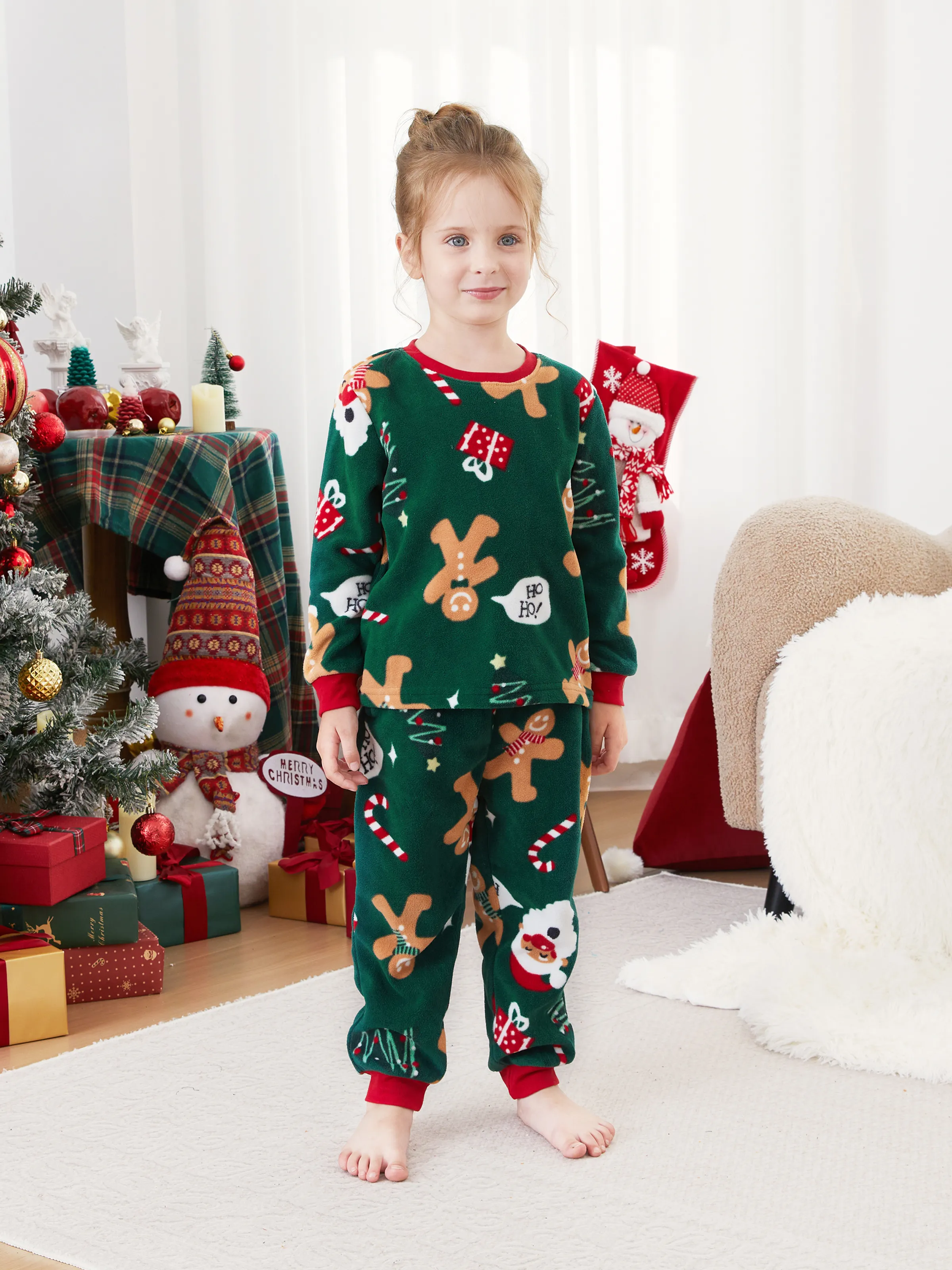 Christmas Pajamas Family Matching Fleece Gingerbread Man Long Sleeves Pajamas Sets with Christmas Socks Dark Green - XNAUWBI