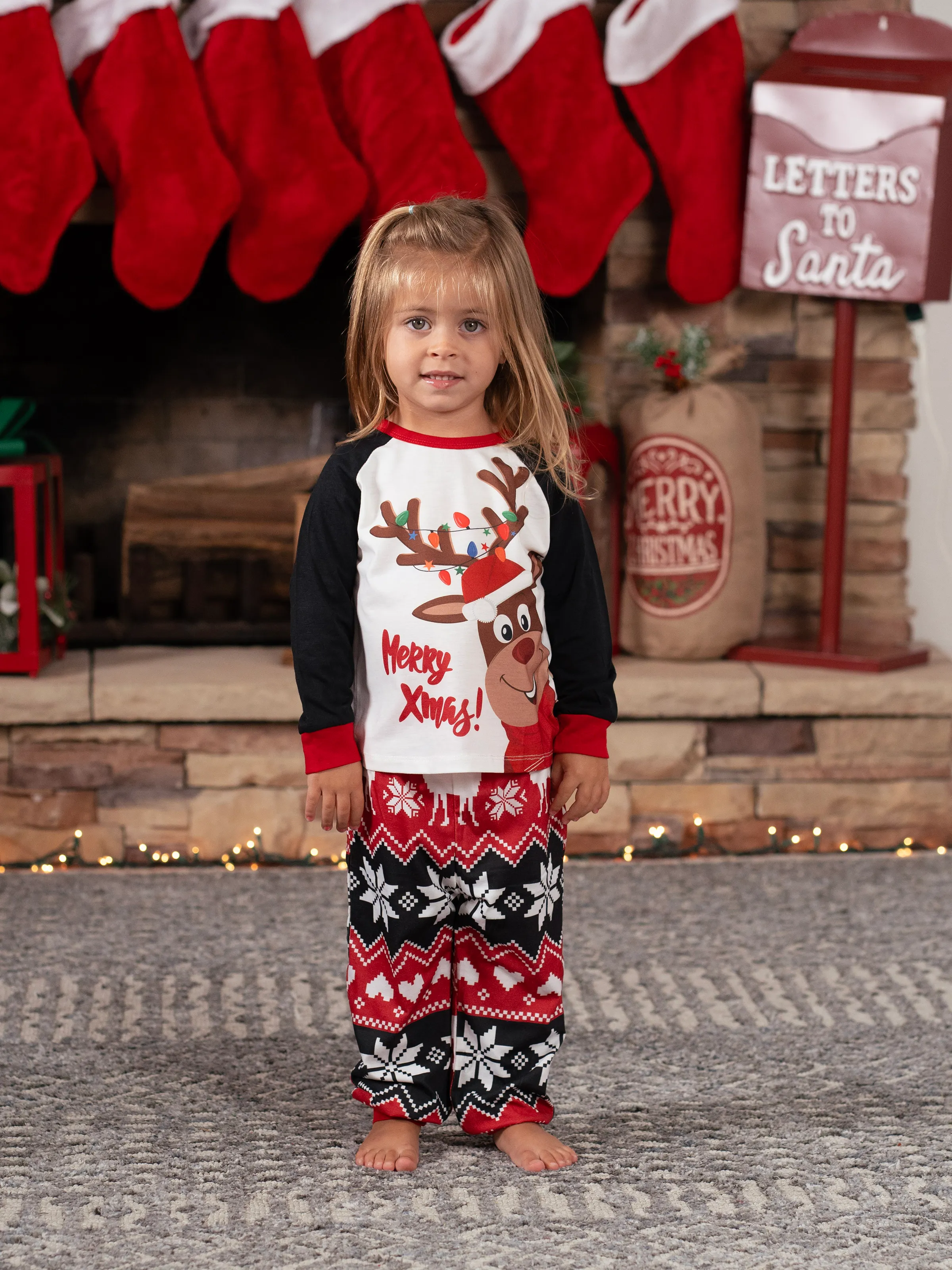 Christmas Reindeer Print Family Matching Pajamas Sets with Christmas Socks Black - XNAUWBI