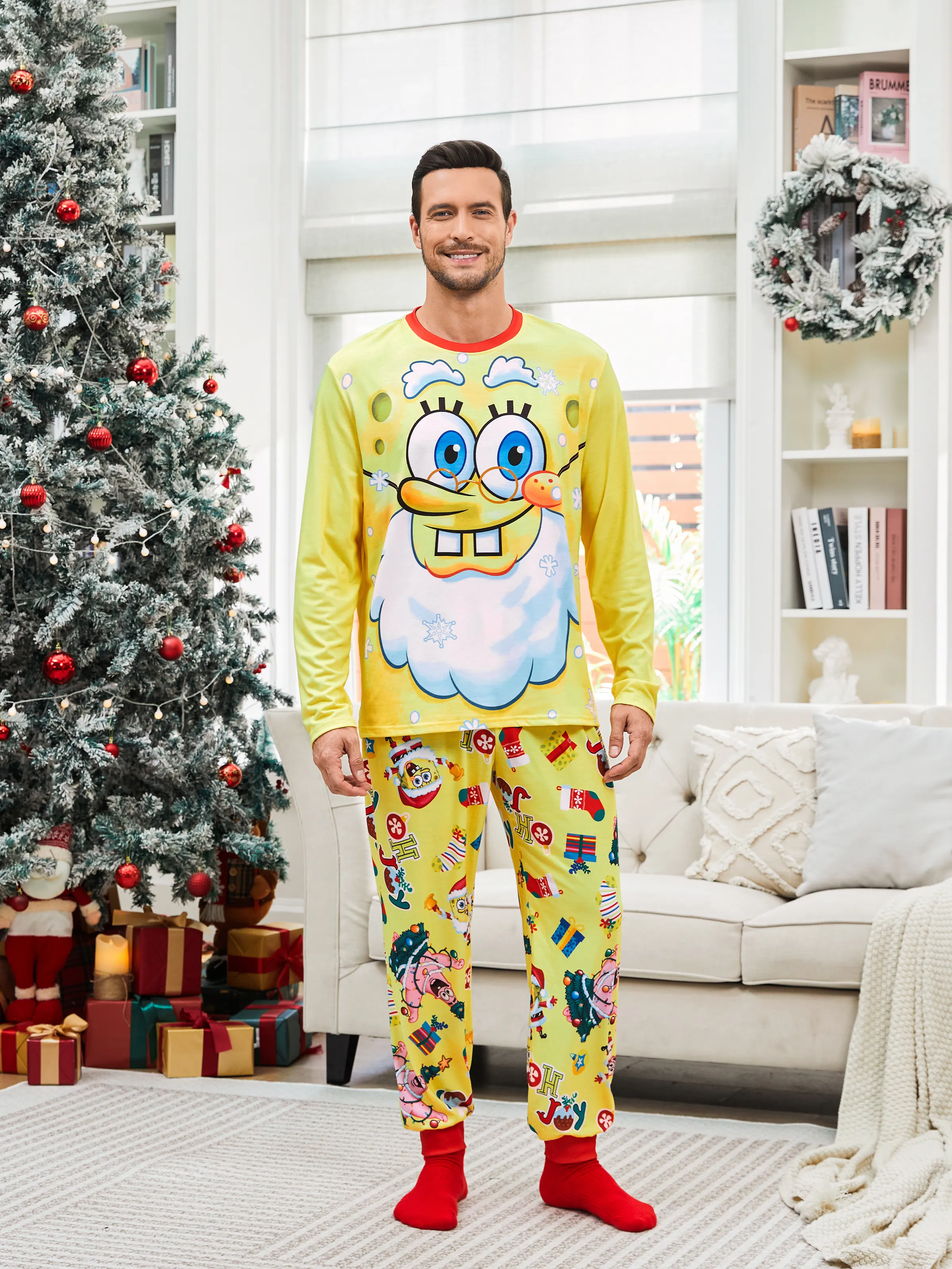 SpongeBob SquarePants Christmas Family matching Print Pajamas Sets with Christmas Socks - XNAUWBI