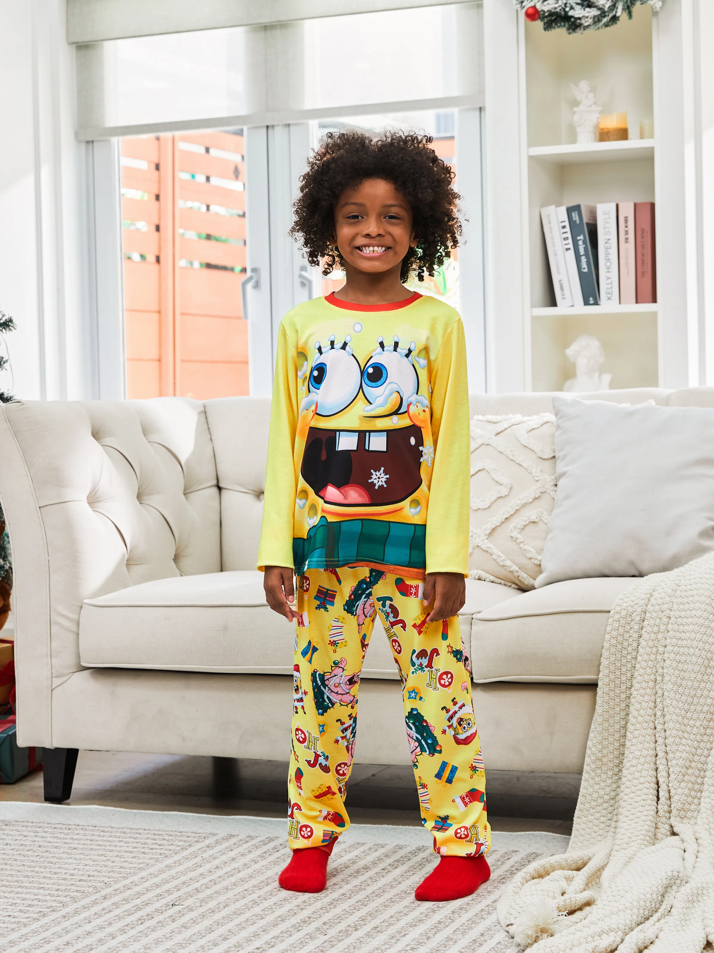 SpongeBob SquarePants Christmas Family matching Print Pajamas Sets with Christmas Socks - XNAUWBI