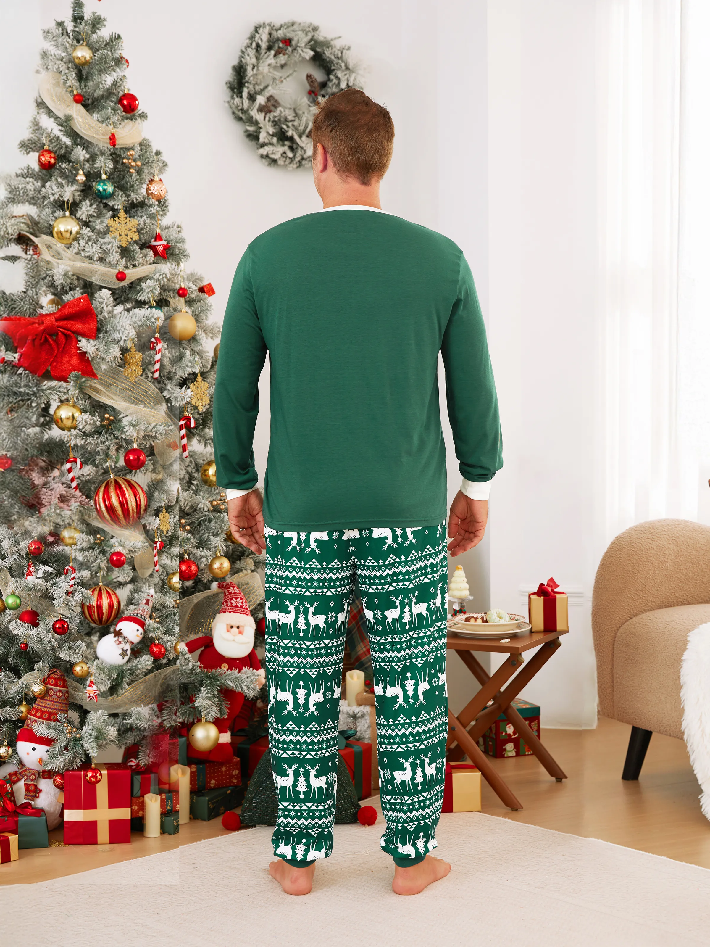 Christmas Family Matching Glow in the Dark Reindeer Tops Allover Pattern Pants Pajamas Sets with Christmas Socks blackishgreen - XNAUWBI