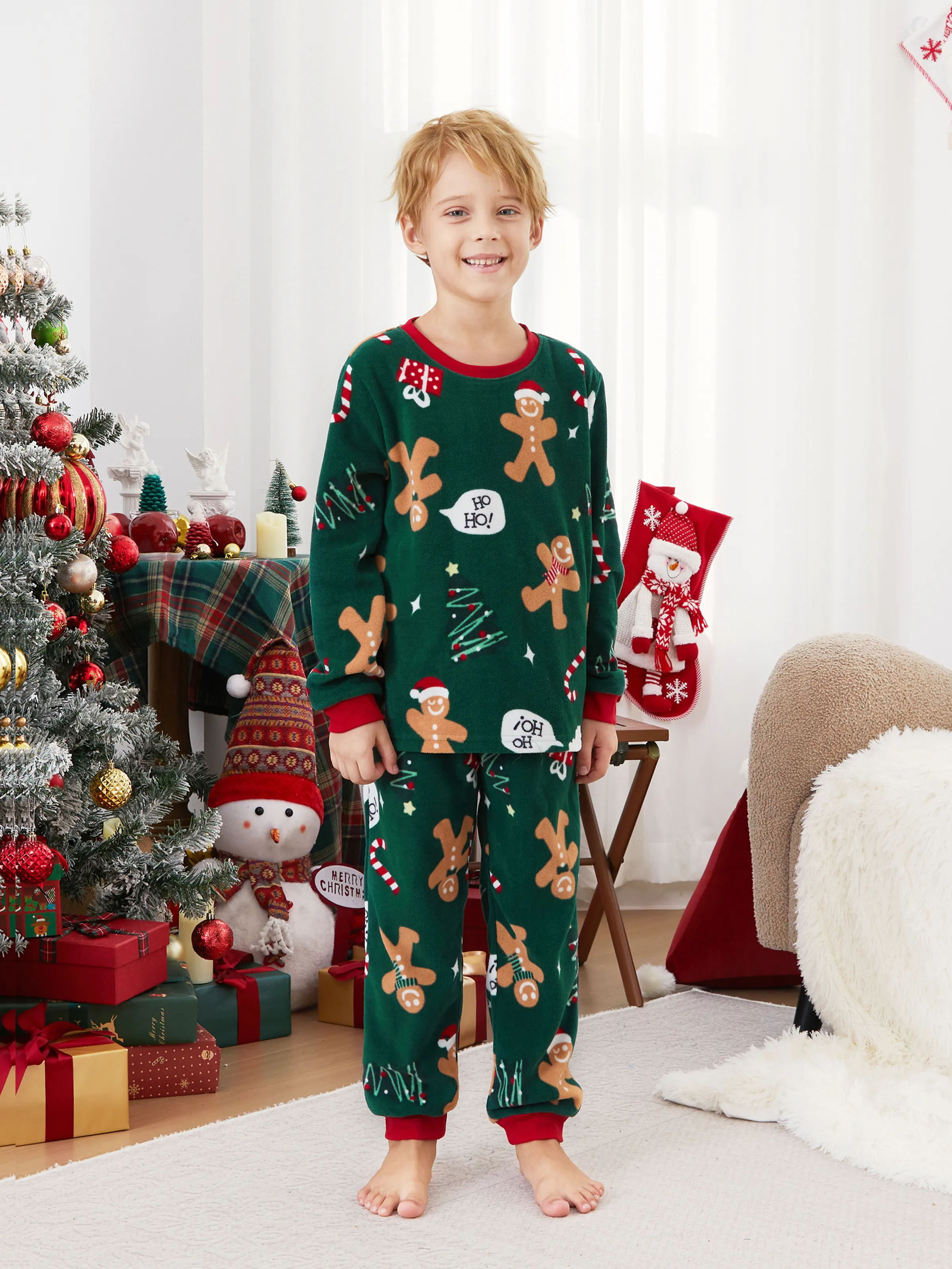 Christmas Pajamas Family Matching Fleece Gingerbread Man Long Sleeves Pajamas Sets with Christmas Socks Dark Green - XNAUWBI
