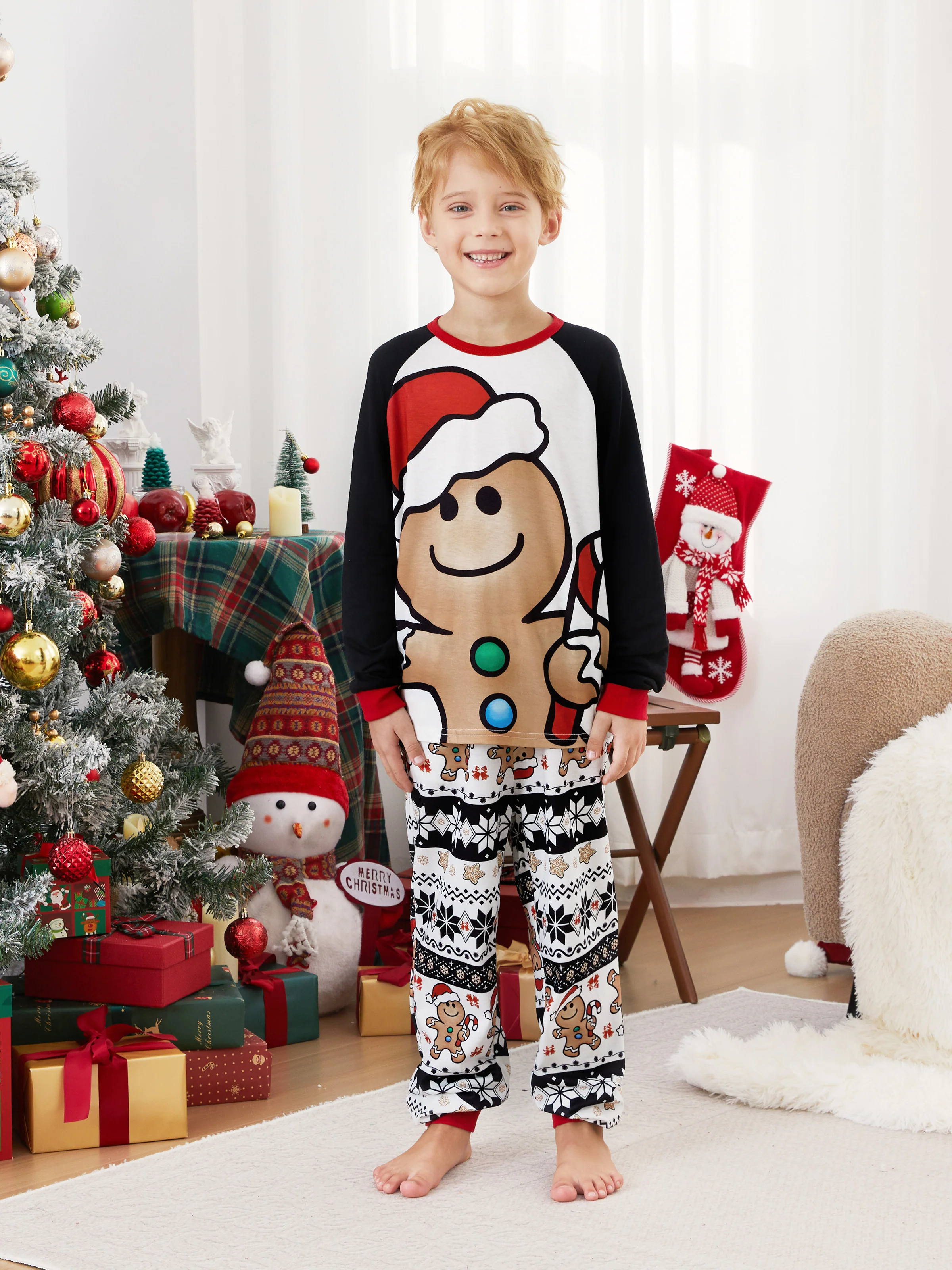 Christmas Family Matching Raglan Sleeves Gingerbread Man Pajamas Sets with Drawstring and Pockets with Christmas Socks red/black - XNAUWBI