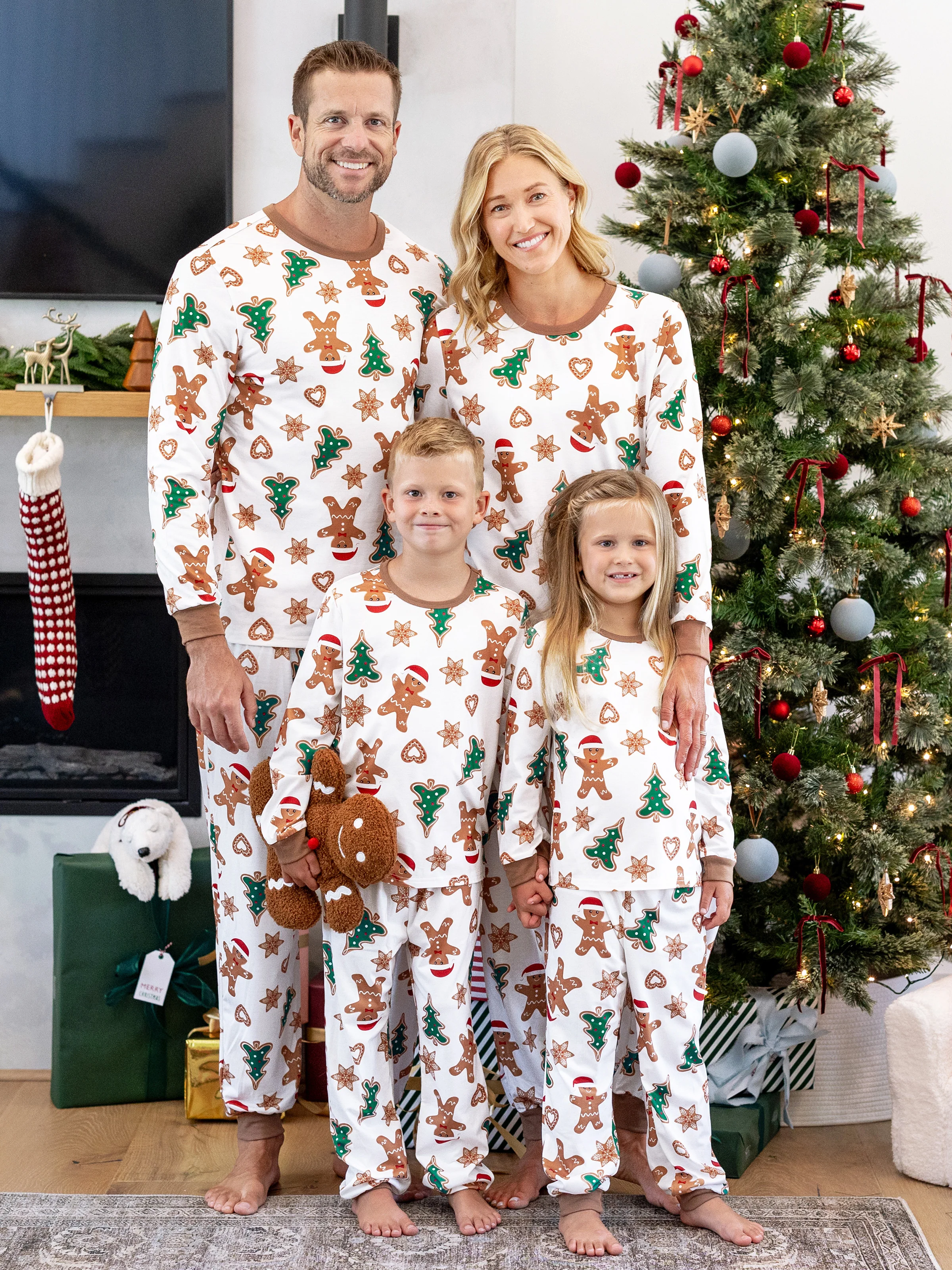 Christmas Family Matching Cartoon Gingerbread Man and Tree All-over Print Long-sleeve Pajamas Sets with Christmas Socks Coffee - XNAUWBI