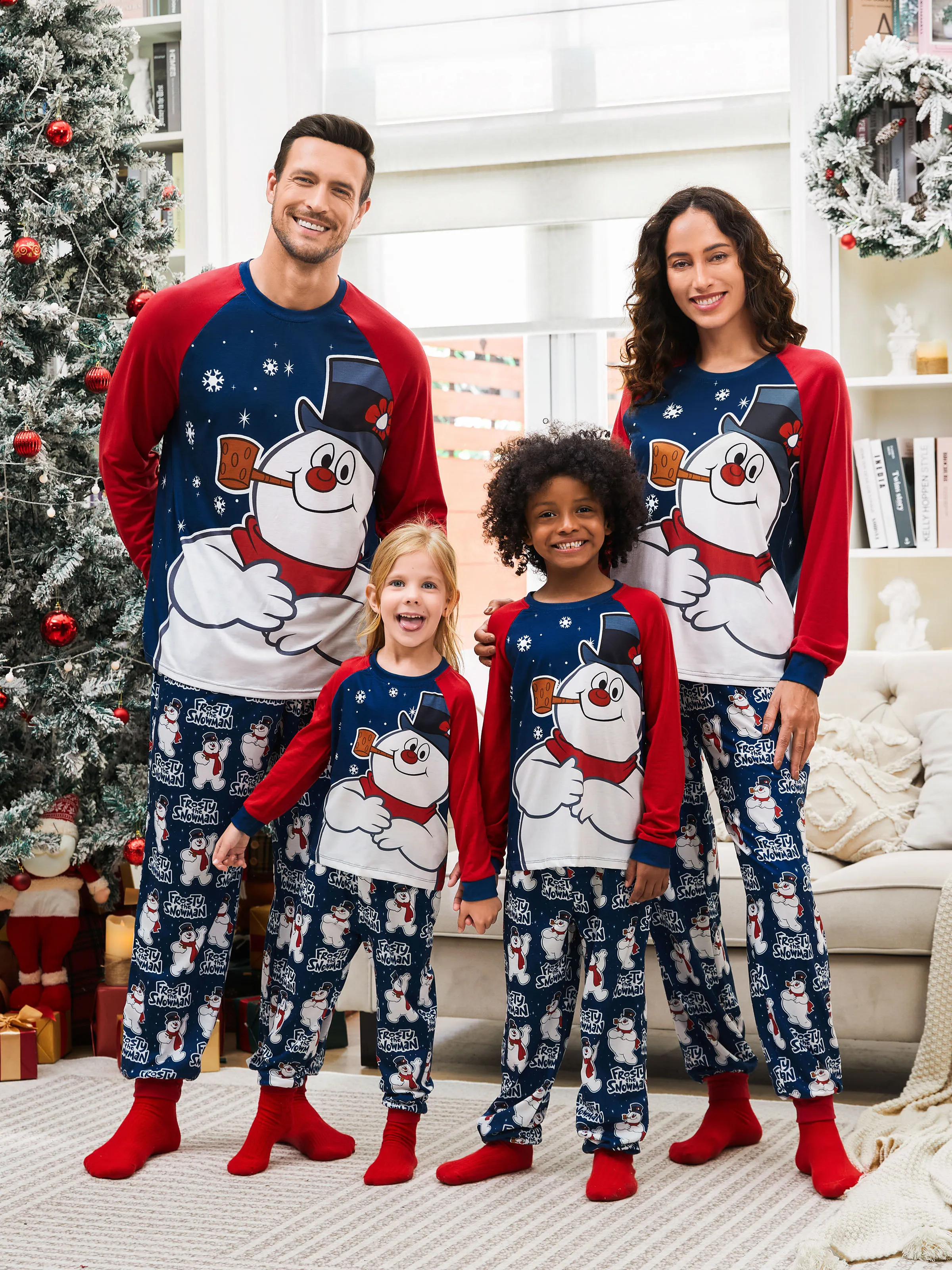 Frosty The Snowman Christmas Family Matching Color-block Pajamas Sets with Christmas Socks - XNAUWBI