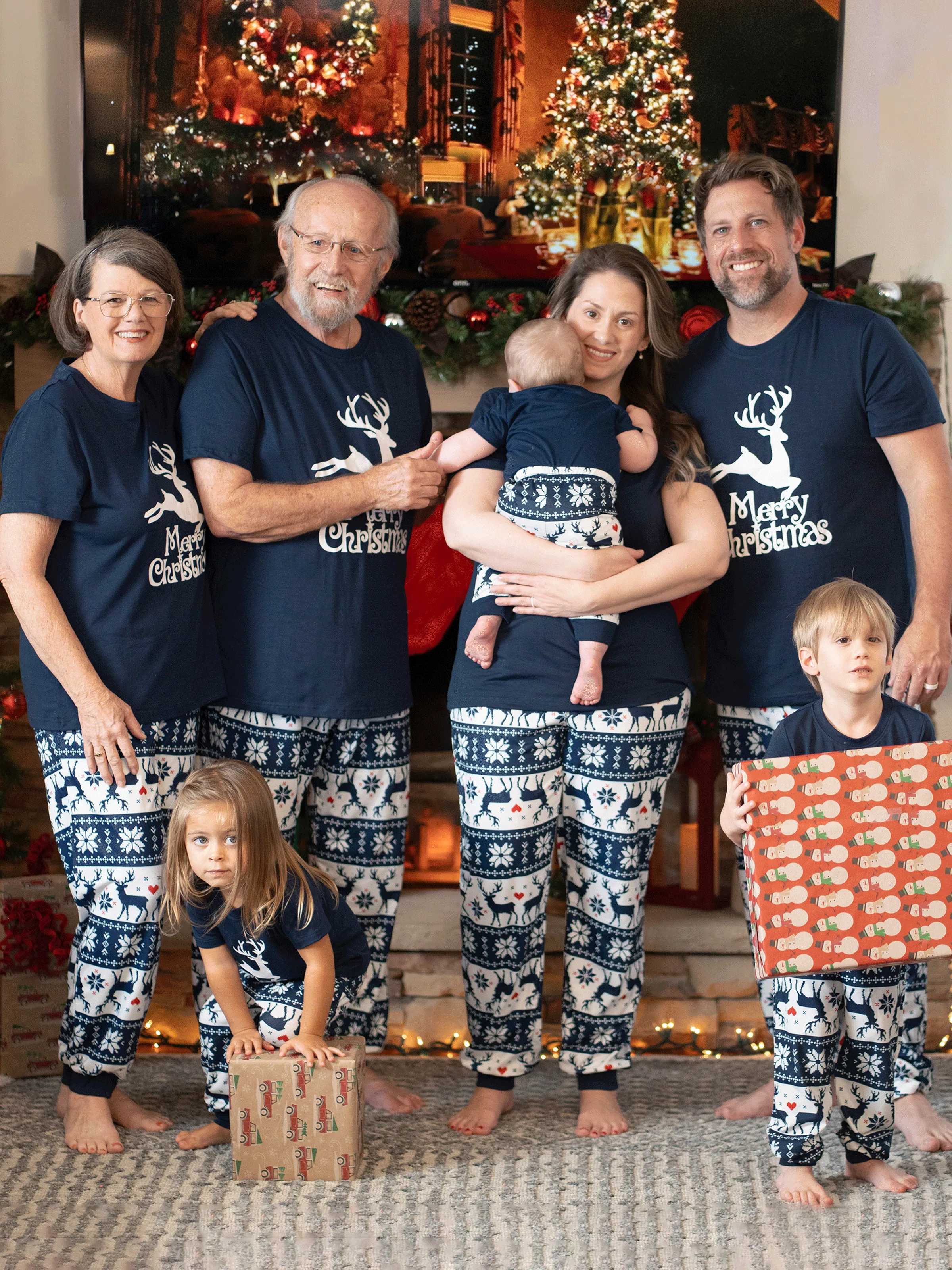 Christmas Reindeer Print Glow in the Dark Family Matching Pajamas Sets with Christmas Socks Deep Blue - XNAUWBI