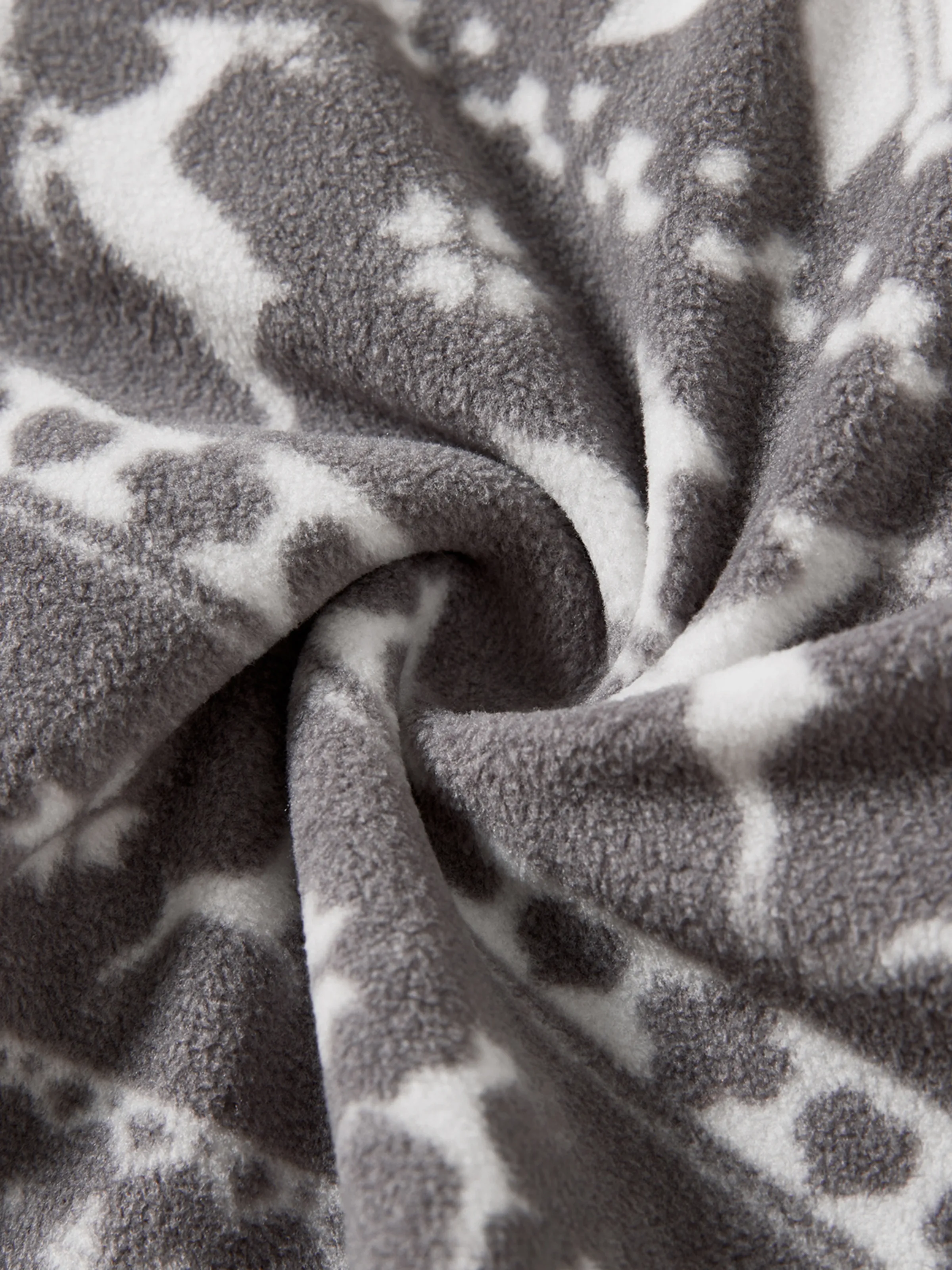 Christmas Family Matching Letters Embroidered Long-sleeve Hooded Fleece Pajamas Sets with Christmas Socks White - XNAUWBI