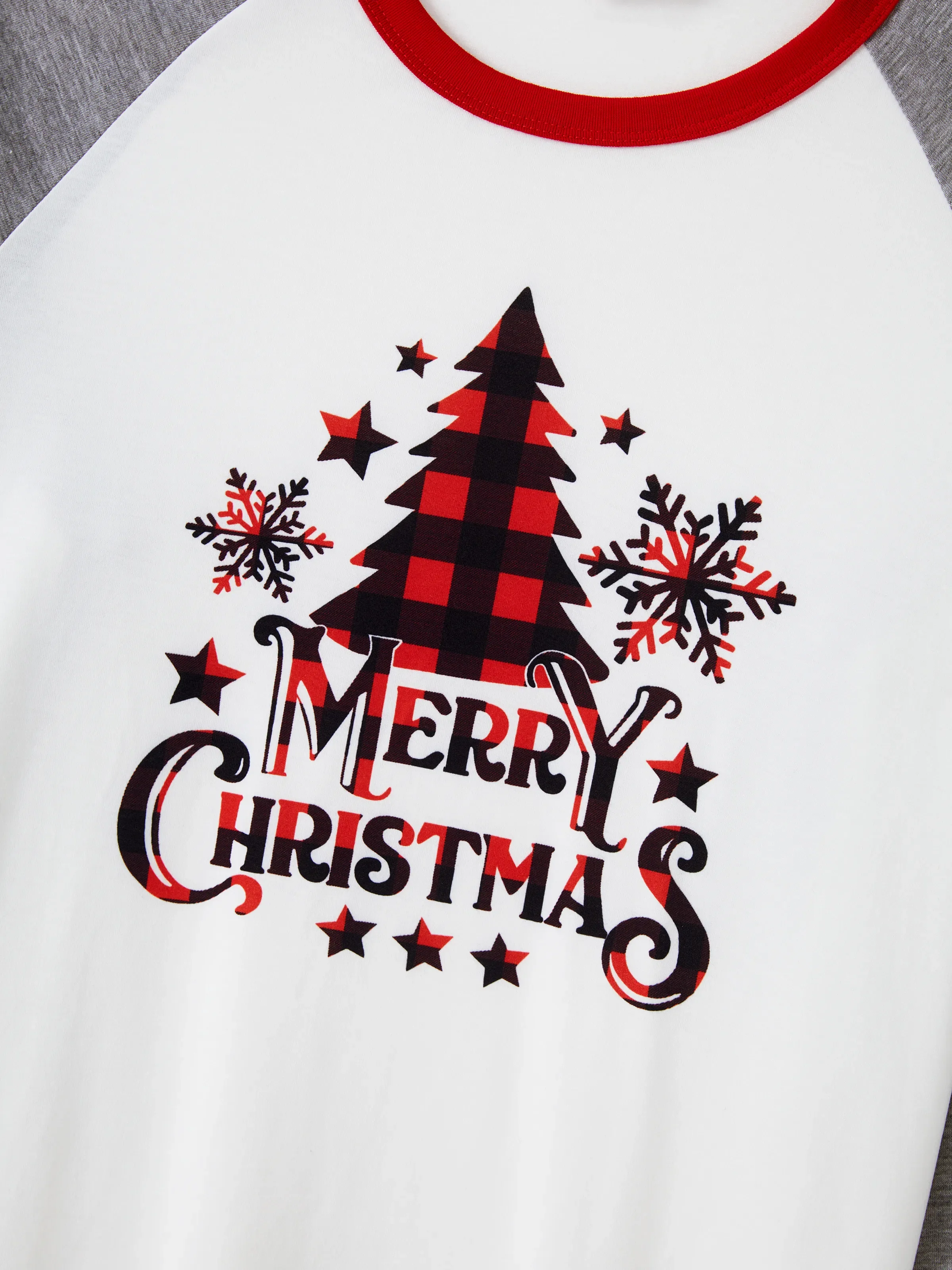 Christmas Tree Snowflake and Letters Print Grey Family Matching Long-sleeve Pajamas Sets with Christmas Socks Grey - XNAUWBI