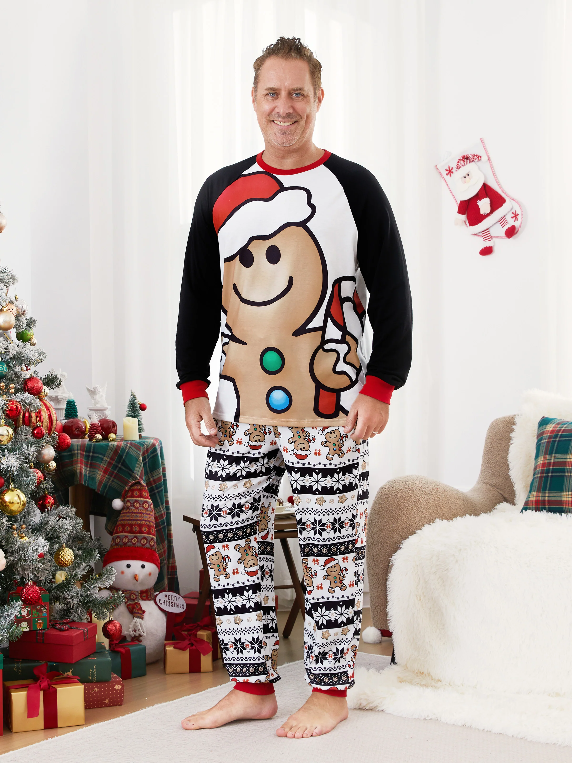Christmas Family Matching Raglan Sleeves Gingerbread Man Pajamas Sets with Drawstring and Pockets with Christmas Socks red/black - XNAUWBI