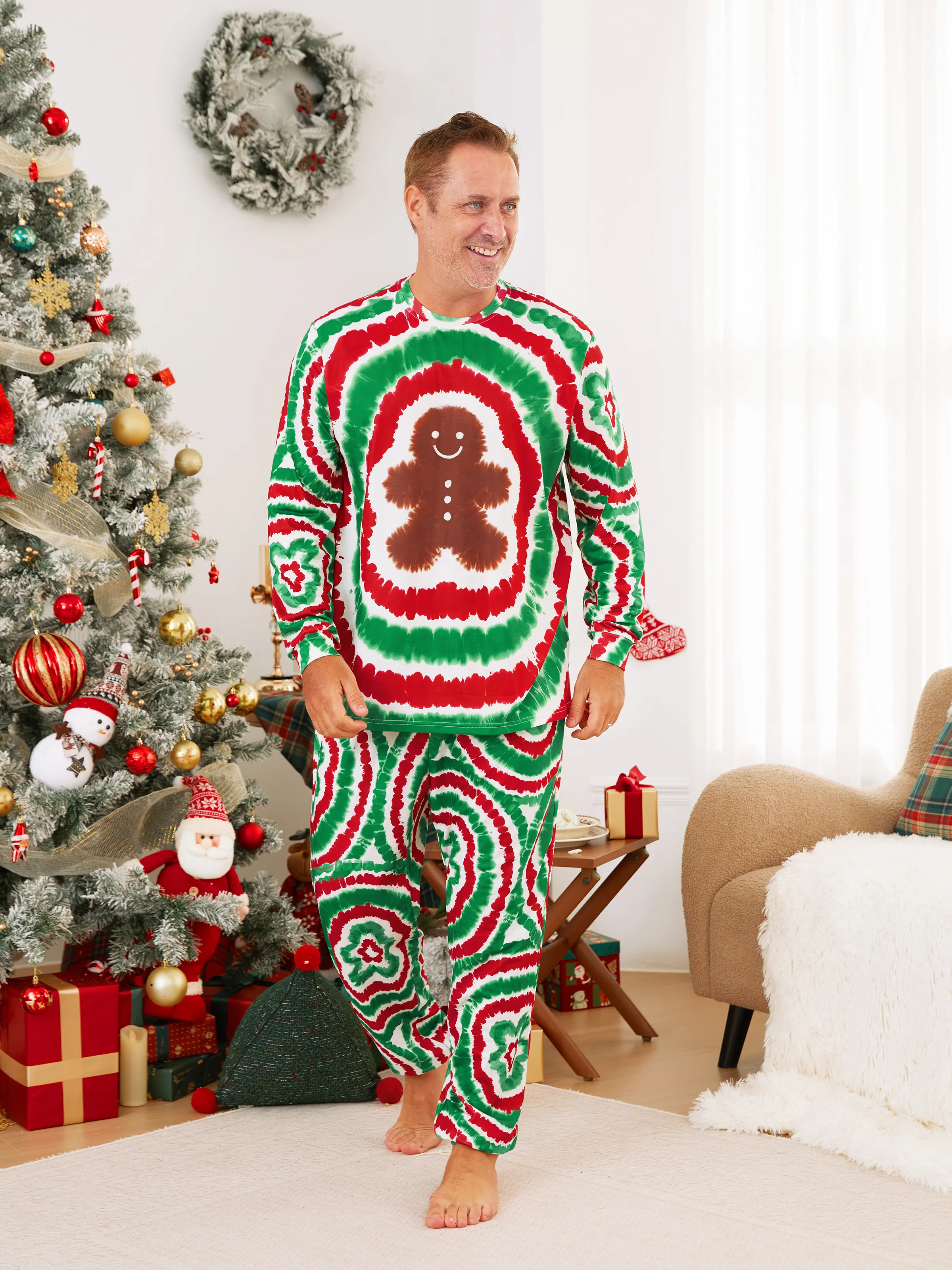 Christmas Family Red&Green Tie-Dye Gingerbread Man Pajamas Sets with Christmas Socks MultiColour - XNAUWBI