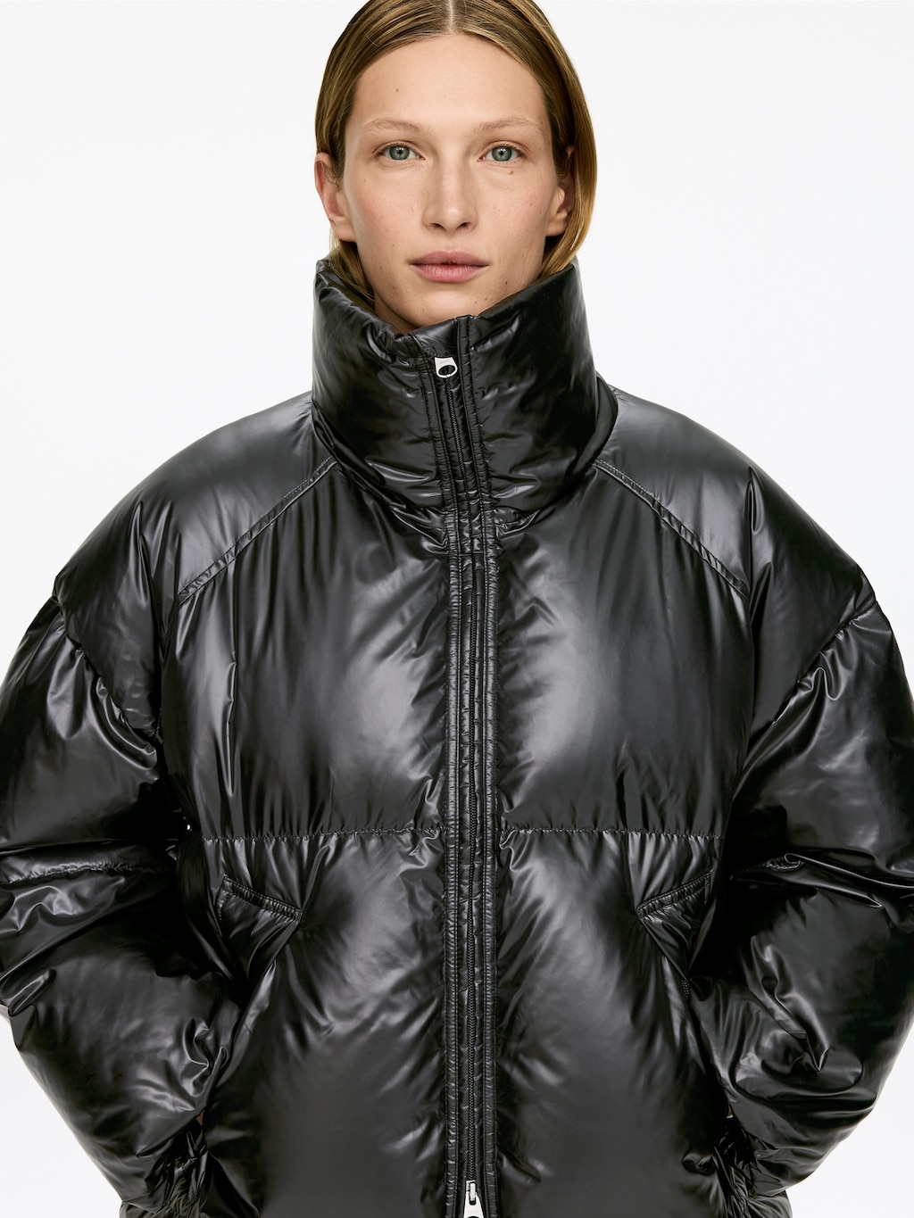 UPCYCLED DOWN PUFFER JACKET - XNAUWBI