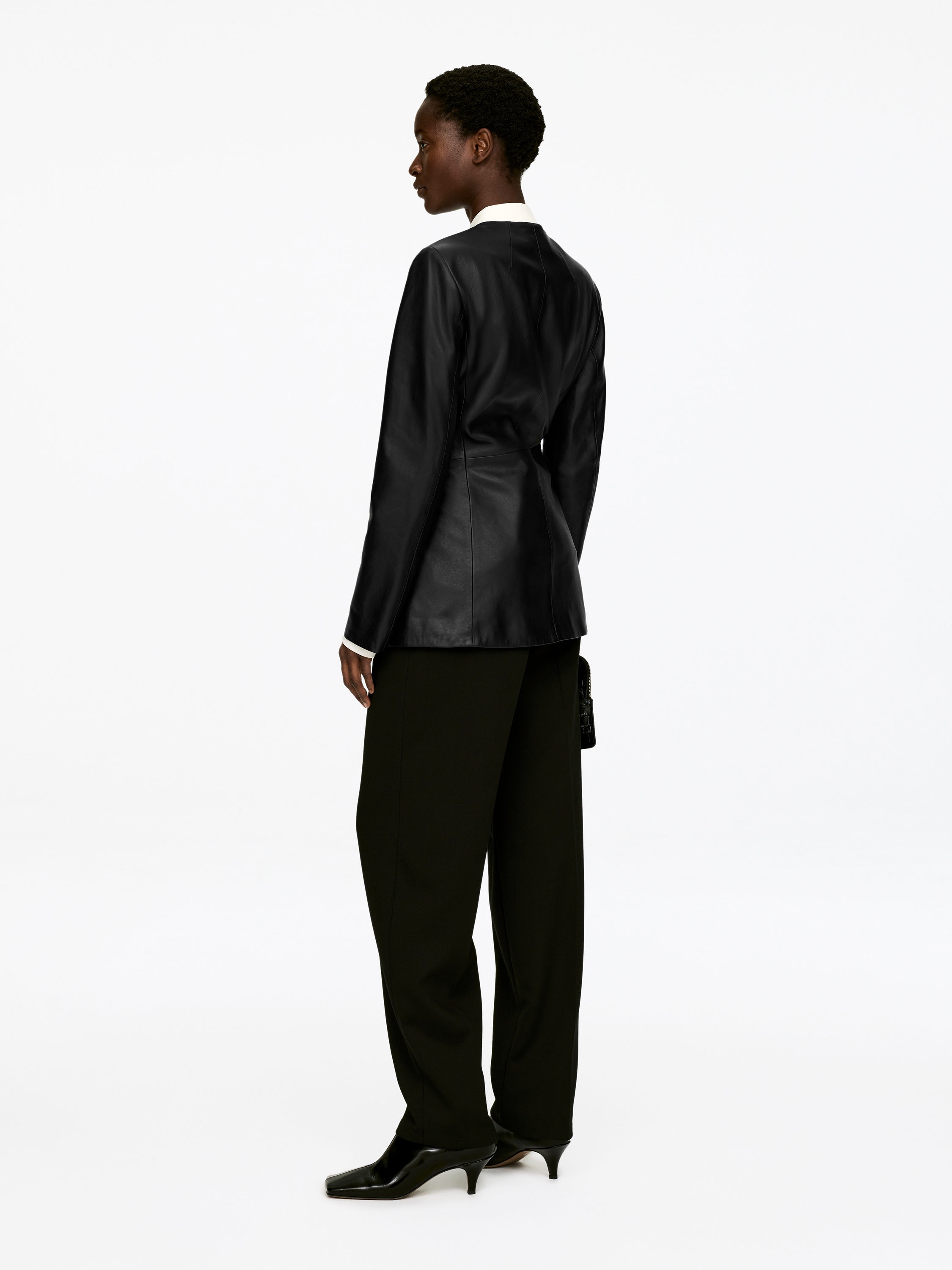 COLLARLESS LEATHER BLAZER - XNAUWBI