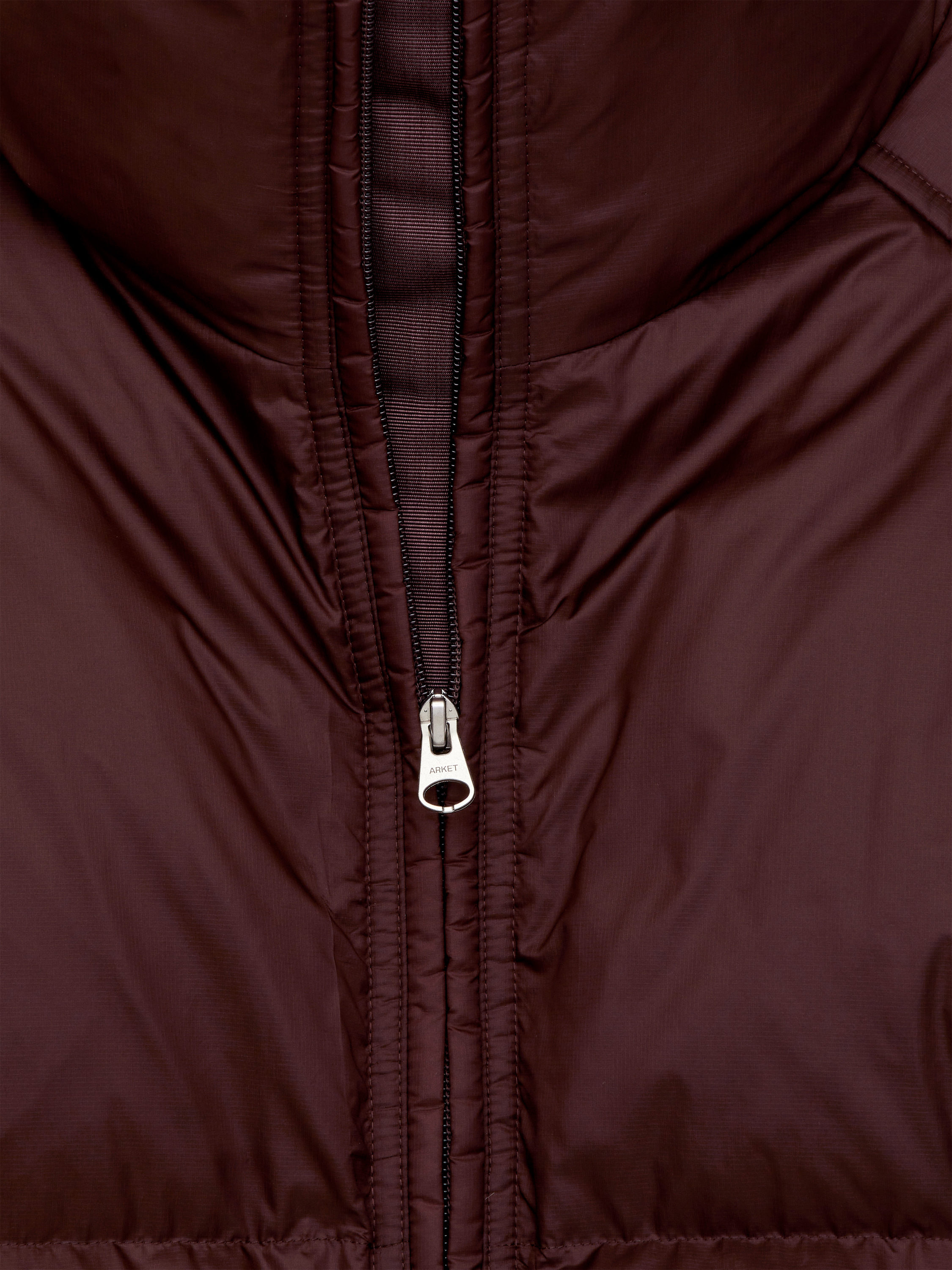 UPCYCLED DOWN PUFFER JACKET - XNAUWBI