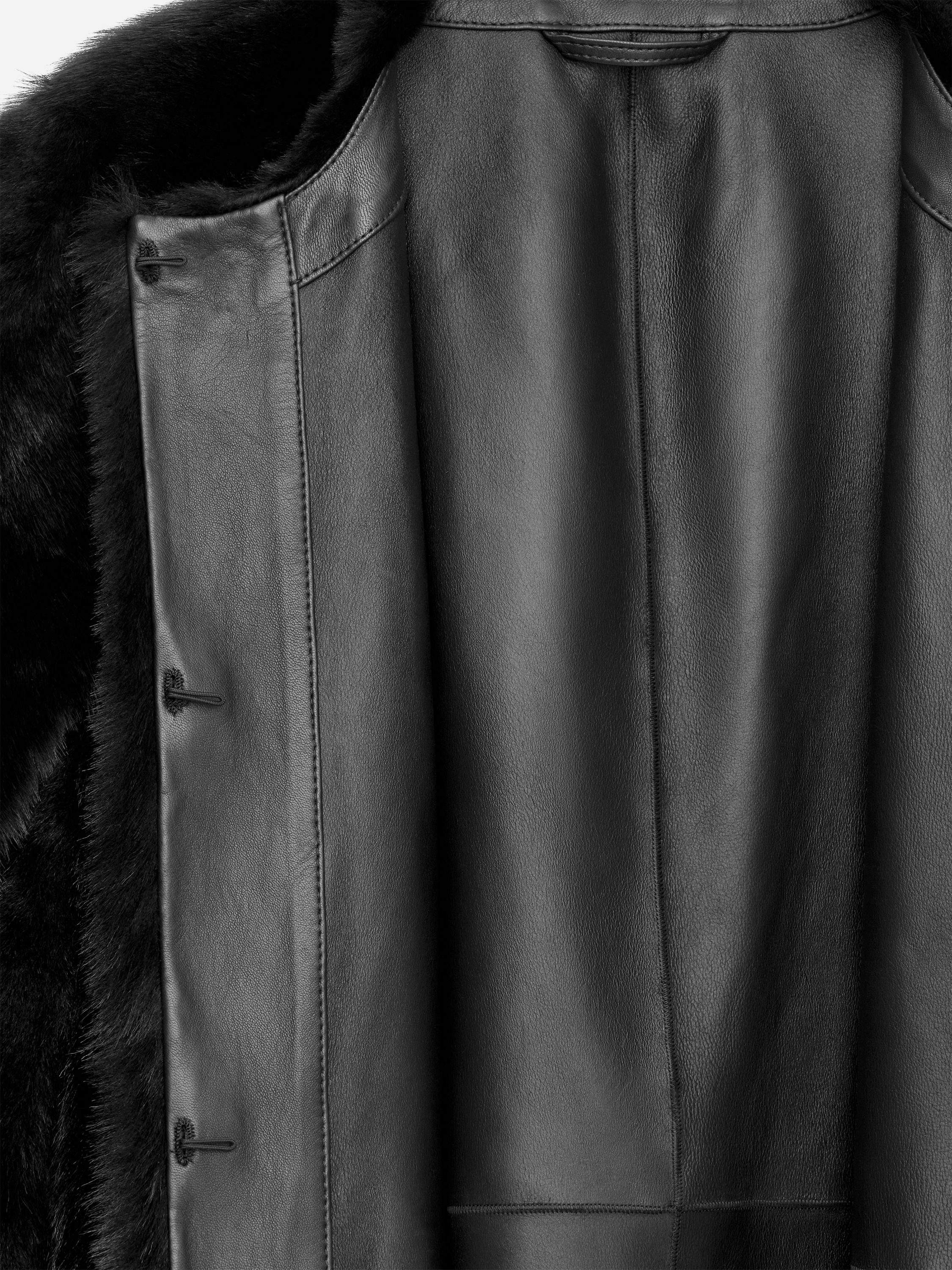 SHEARLING COAT - XNAUWBI