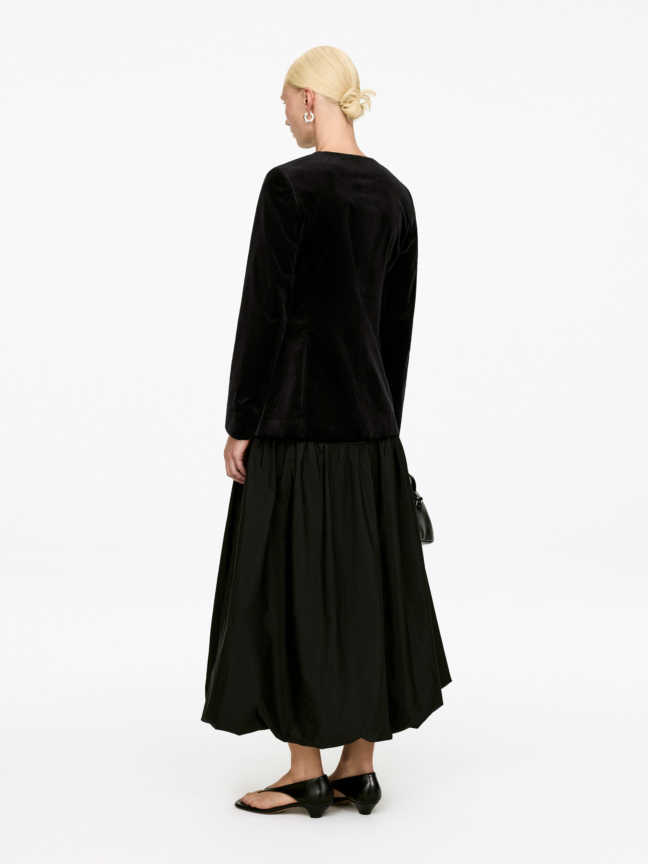 VELVET BLAZER - XNAUWBI