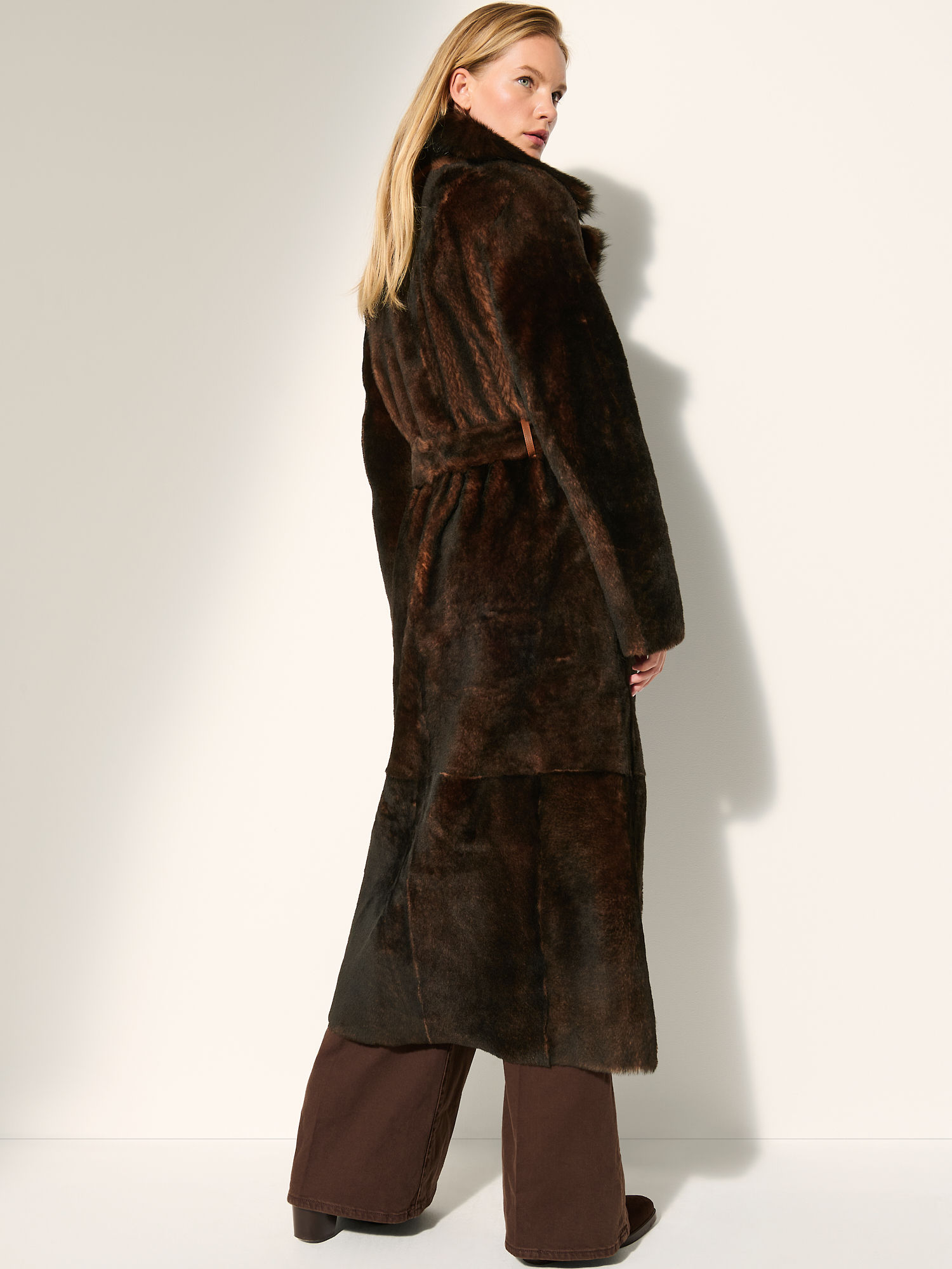 Blair Reversible Sheepskin Coat - XNAUWBI