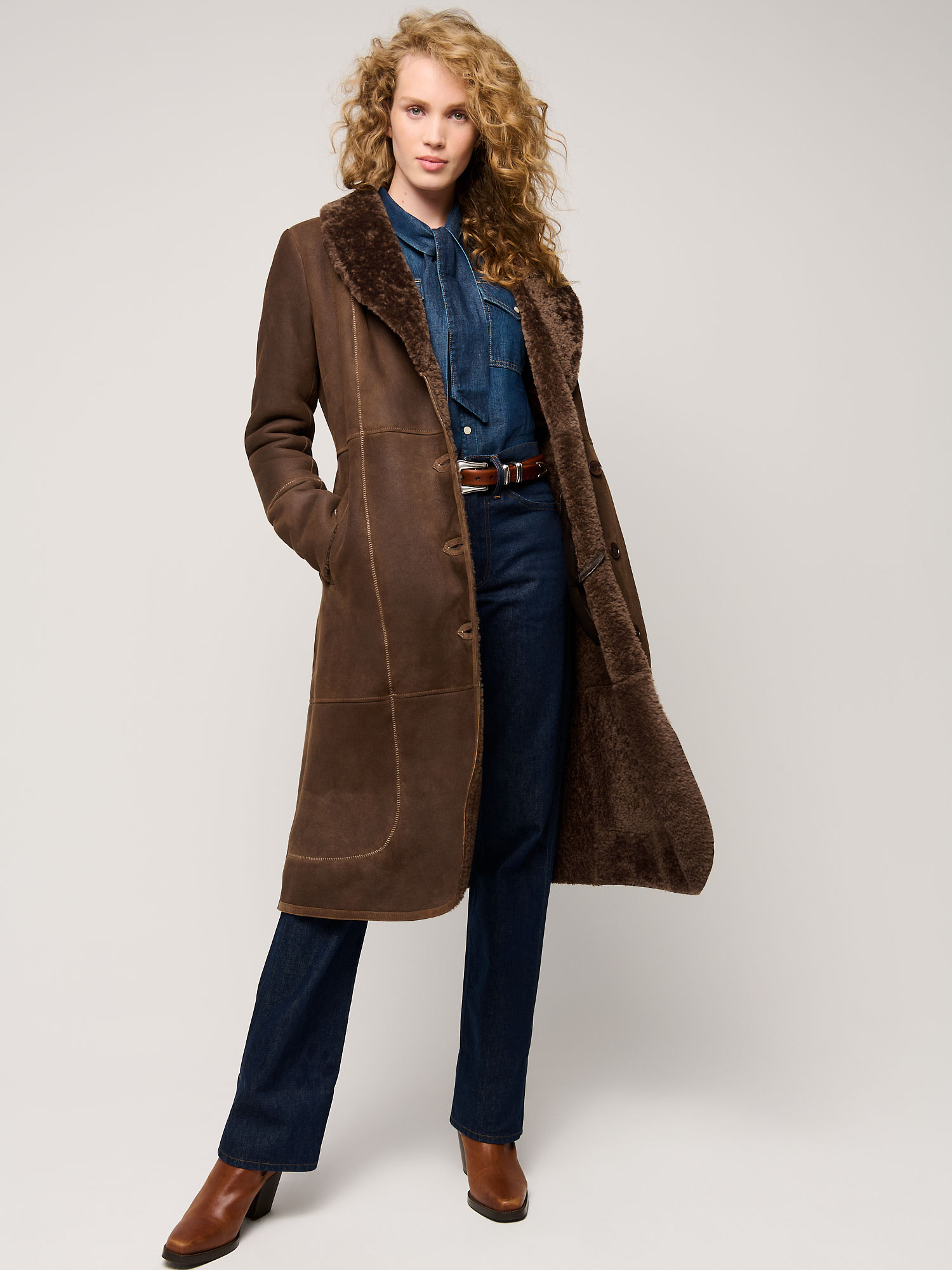 Brooke Curly Sheepskin Coat - XNAUWBI