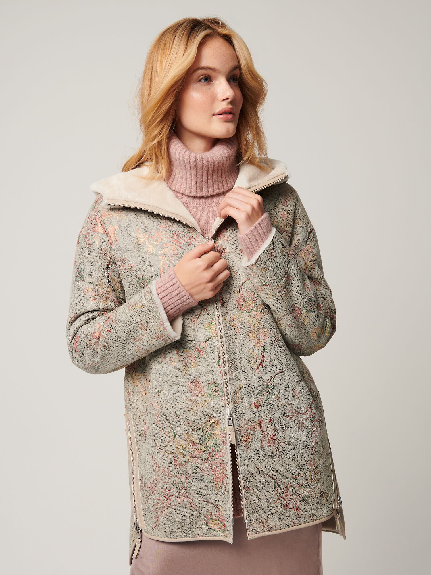 Breanne Reversible Hooded Sheepskin Coat - XNAUWBI