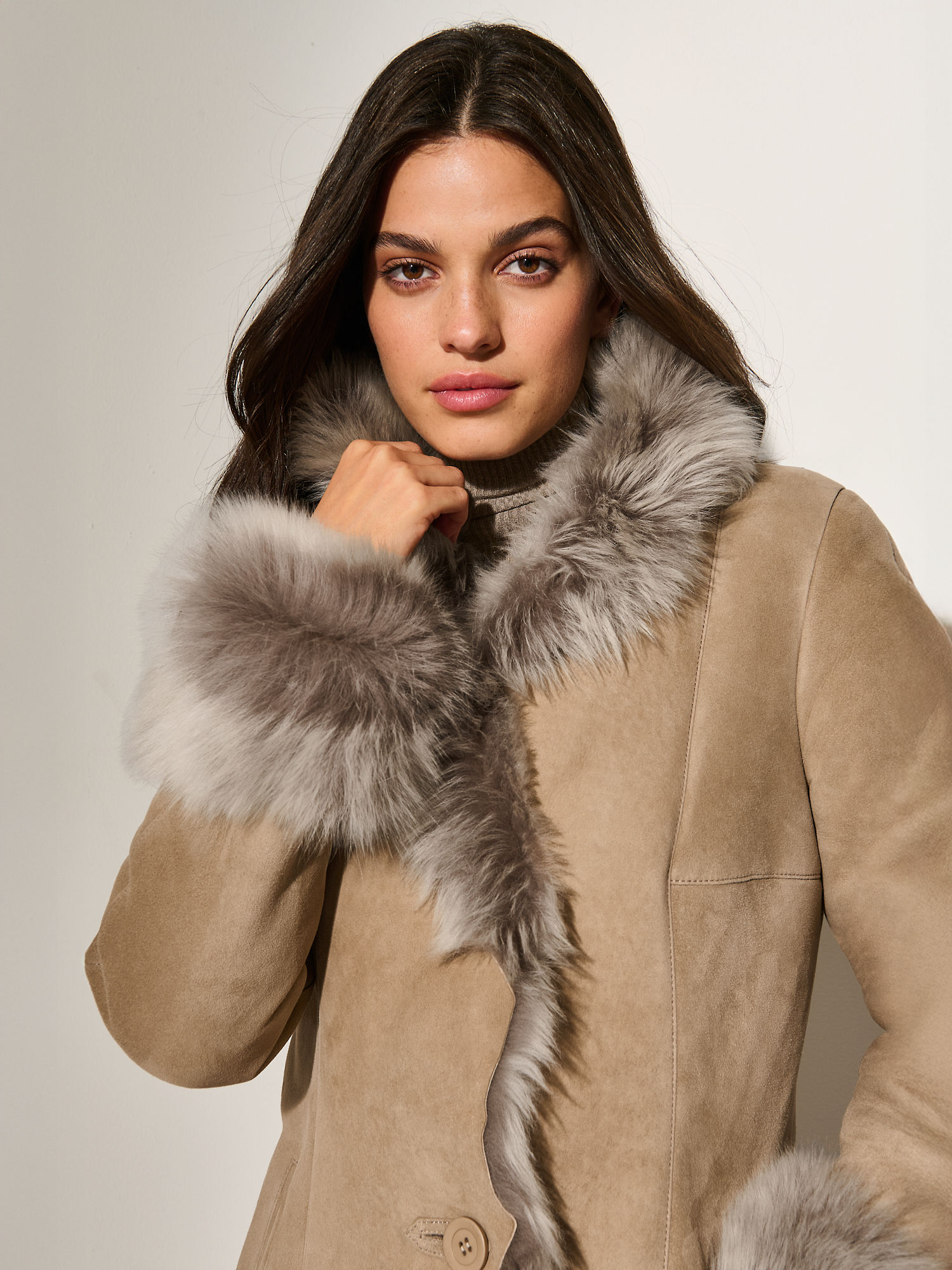 Sandra Limited Edition Sheepskin Coat - XNAUWBI