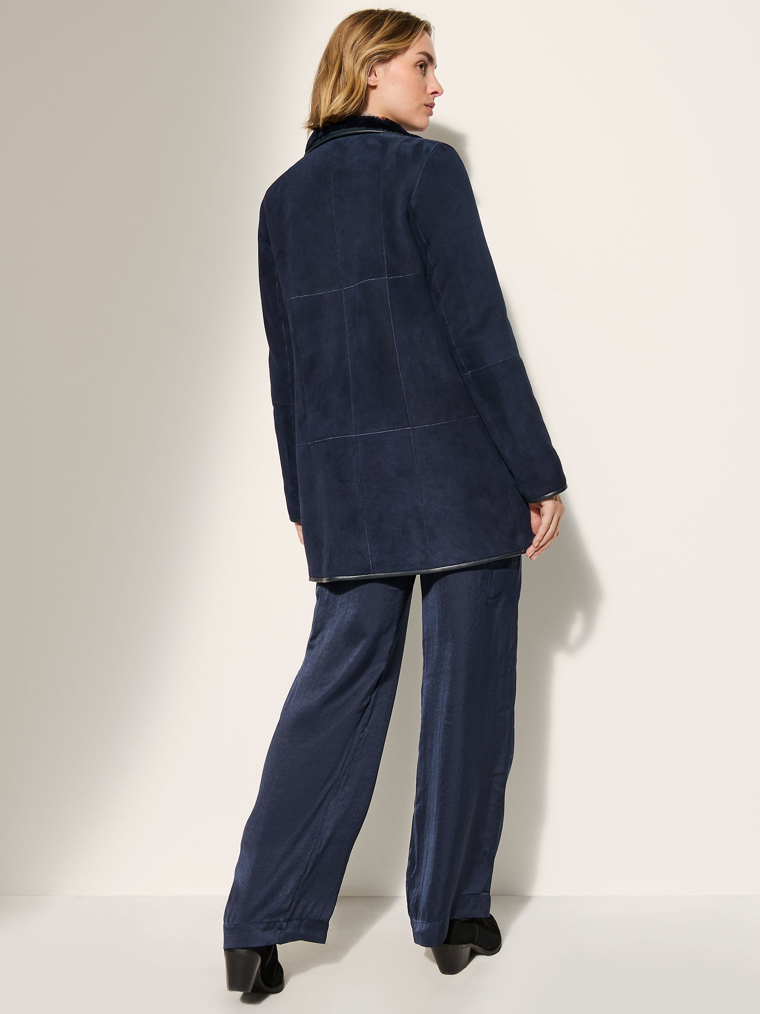 Audrey Sheepskin Coat - XNAUWBI