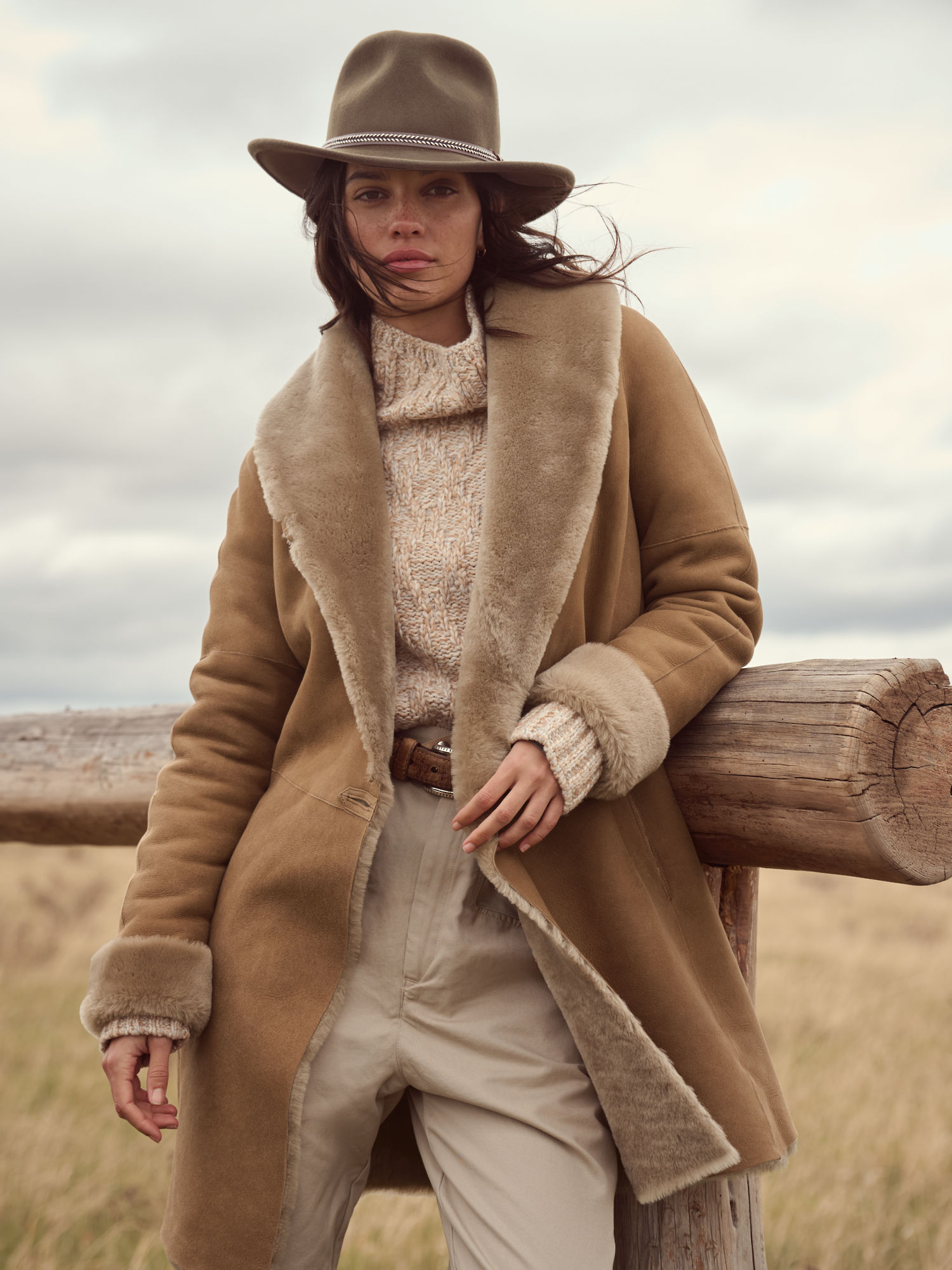 Nicole Sheepskin Coat - XNAUWBI