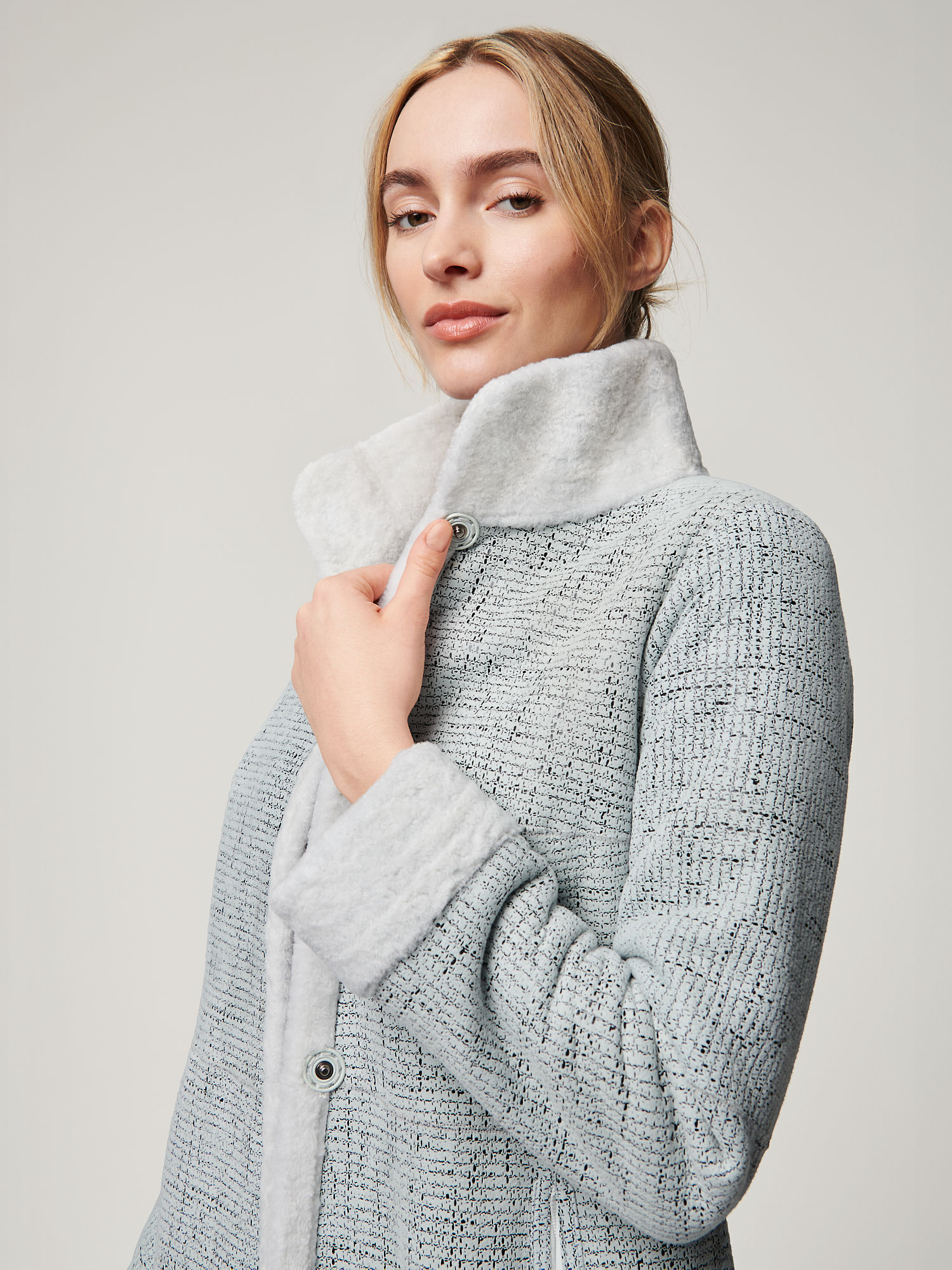 Diana Reversible White Sheepskin Coat - XNAUWBI
